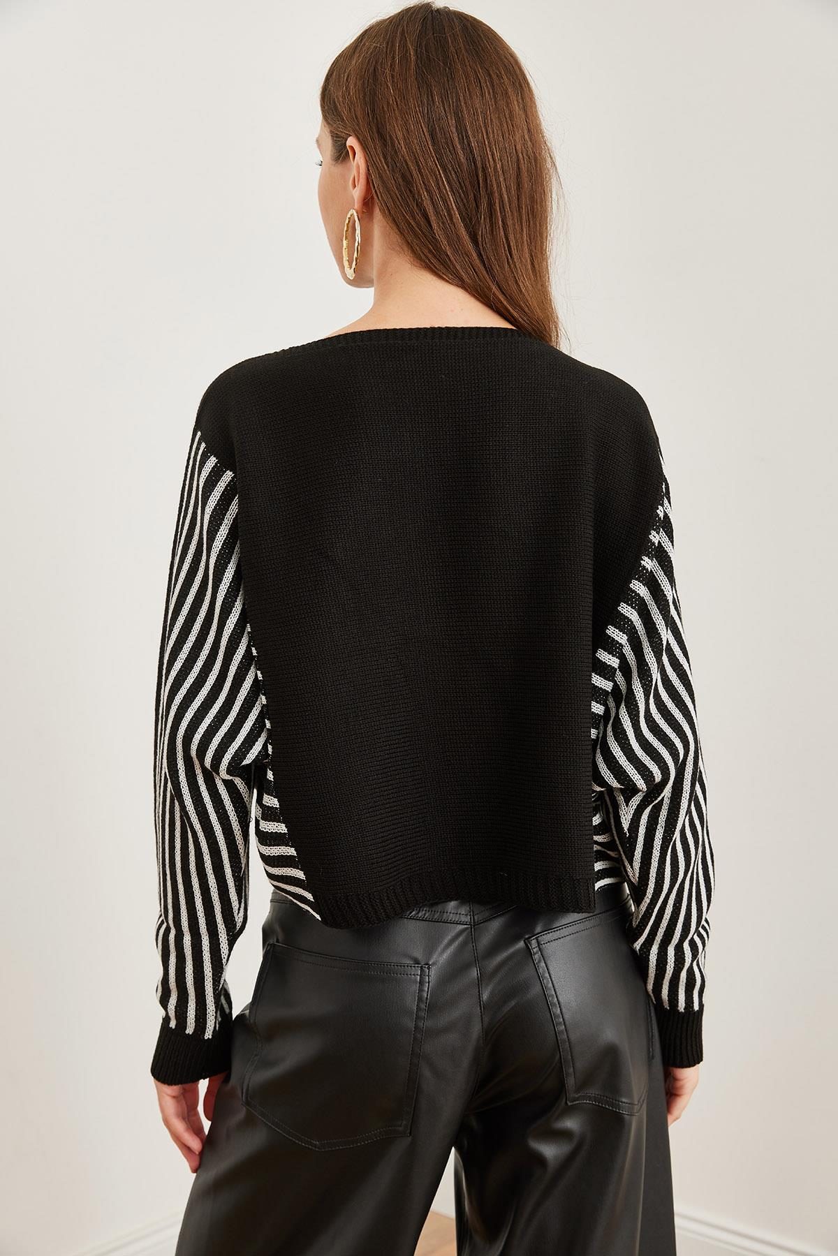 Kol Detaylı Triko Kazak Siyah