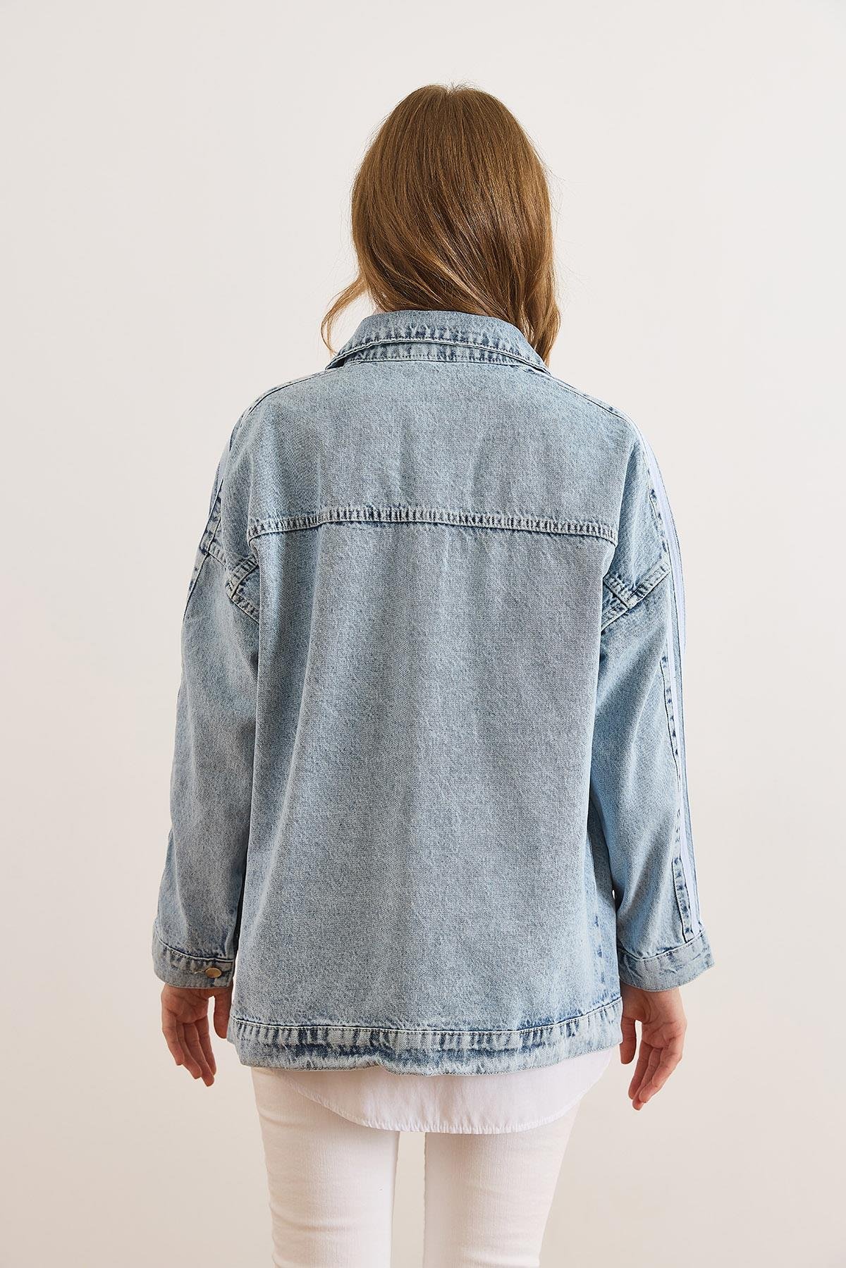 Kol Şeritli Rahat Kalıp Denim Ceket Açık Mavi
