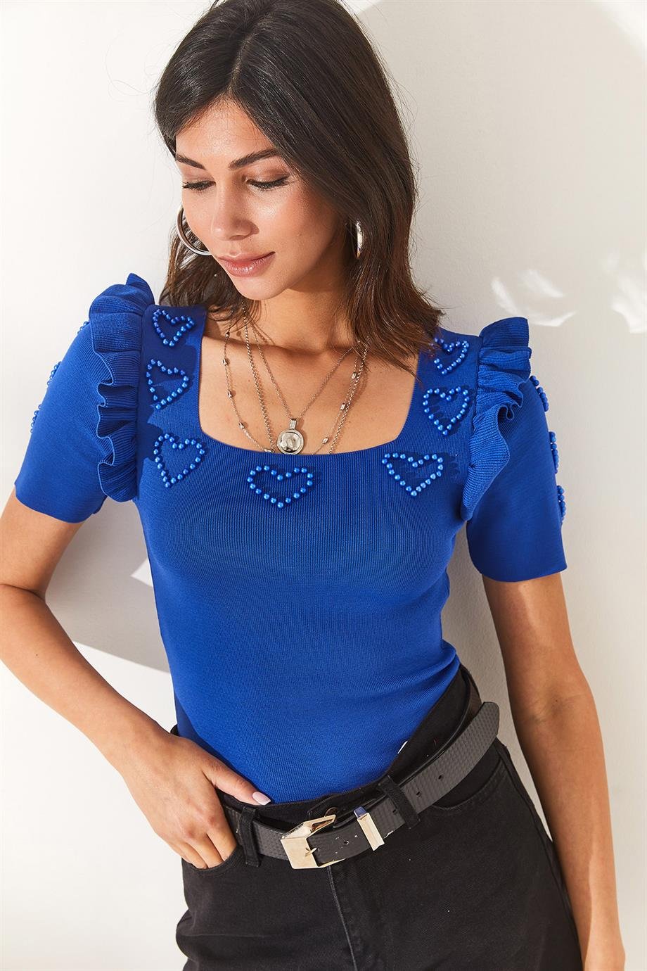 Kolu Fırfırlı Kalp Boncuk Garnili Crop Bluz Saks Mavi