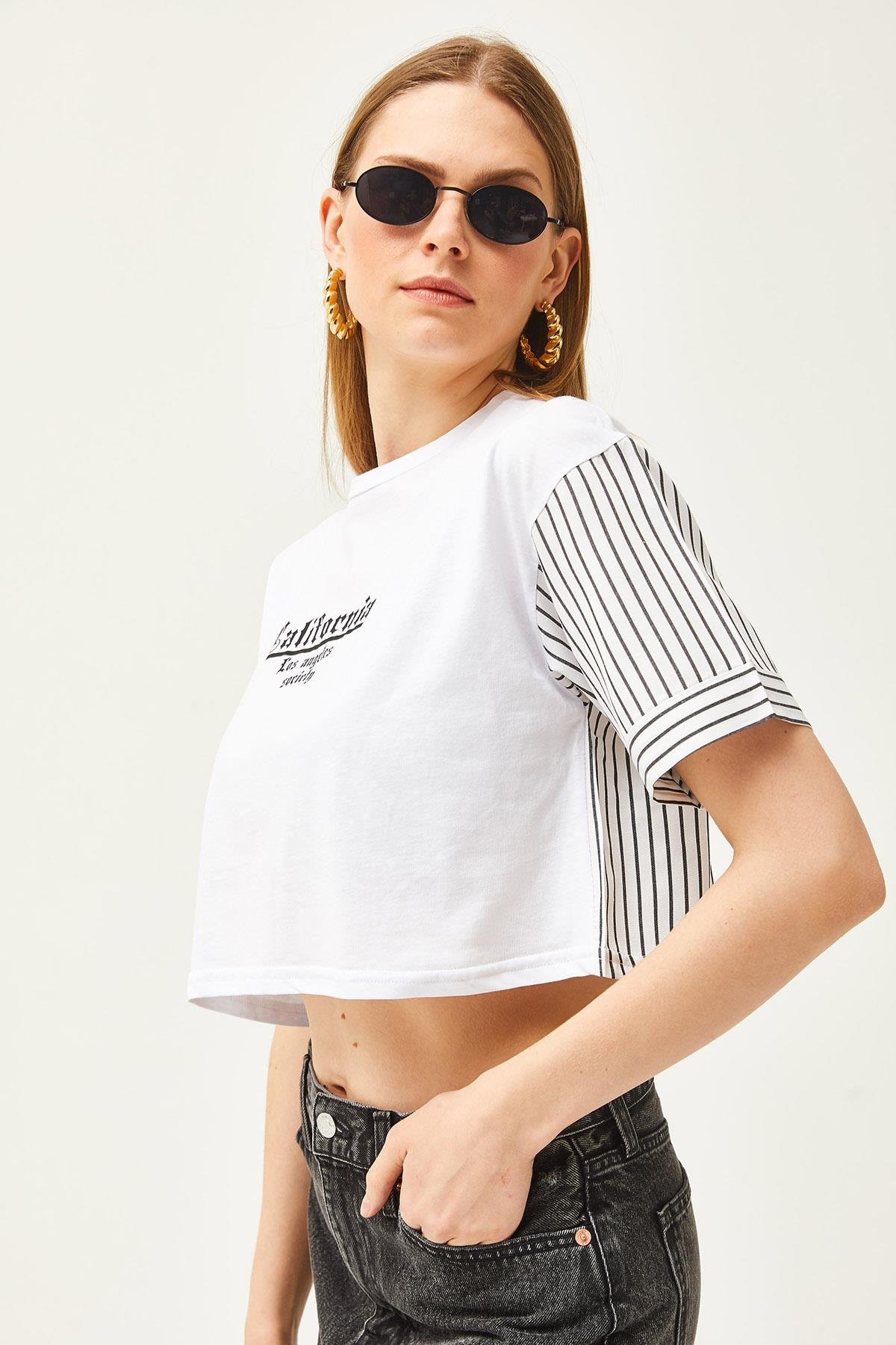 Kolu ve Sırtı Garnili Crop Bluz Beyaz