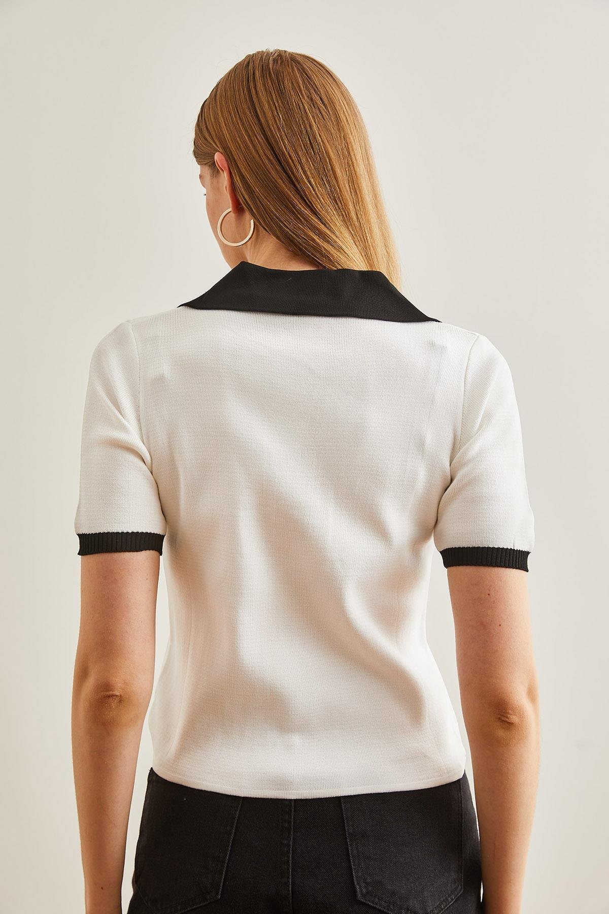 Kontrast Detaylı Polo Yaka Crop Triko Bluz Beyaz