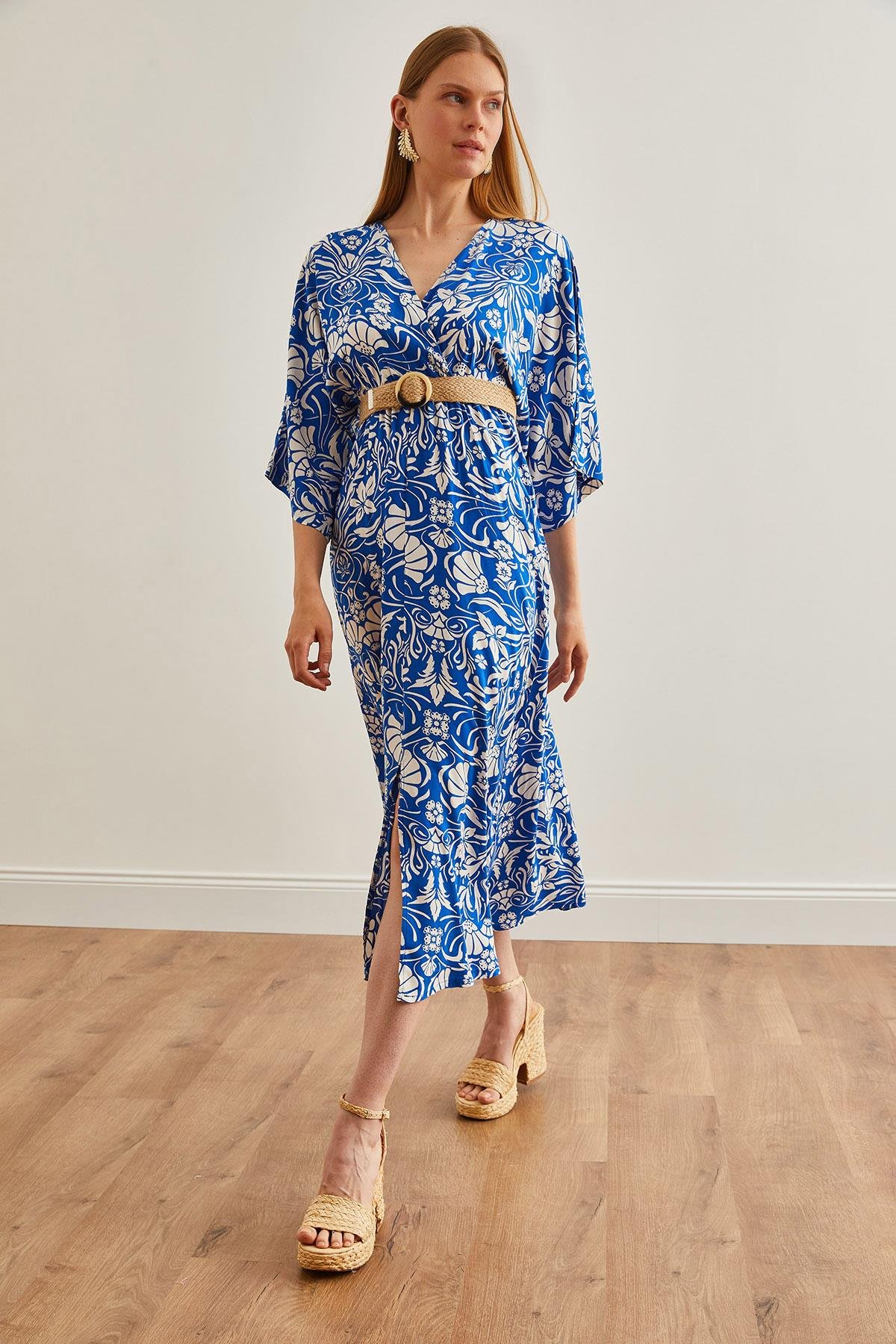 Kruvaze Yaka Beli Lastikli Yırtmaçlı Dokuma Elbise Saks Mavi