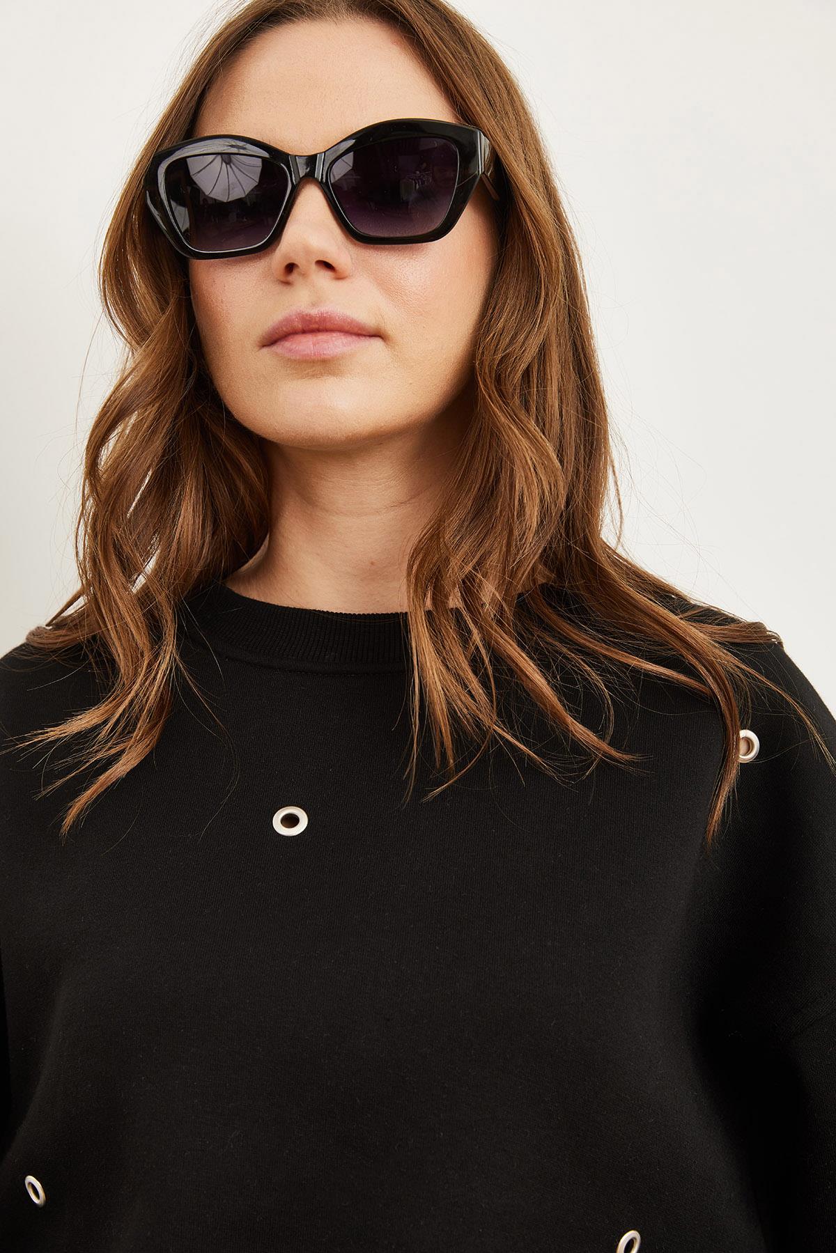 Kuş Gözü Detaylı Şardonlu Premium Sweatshirt Siyah