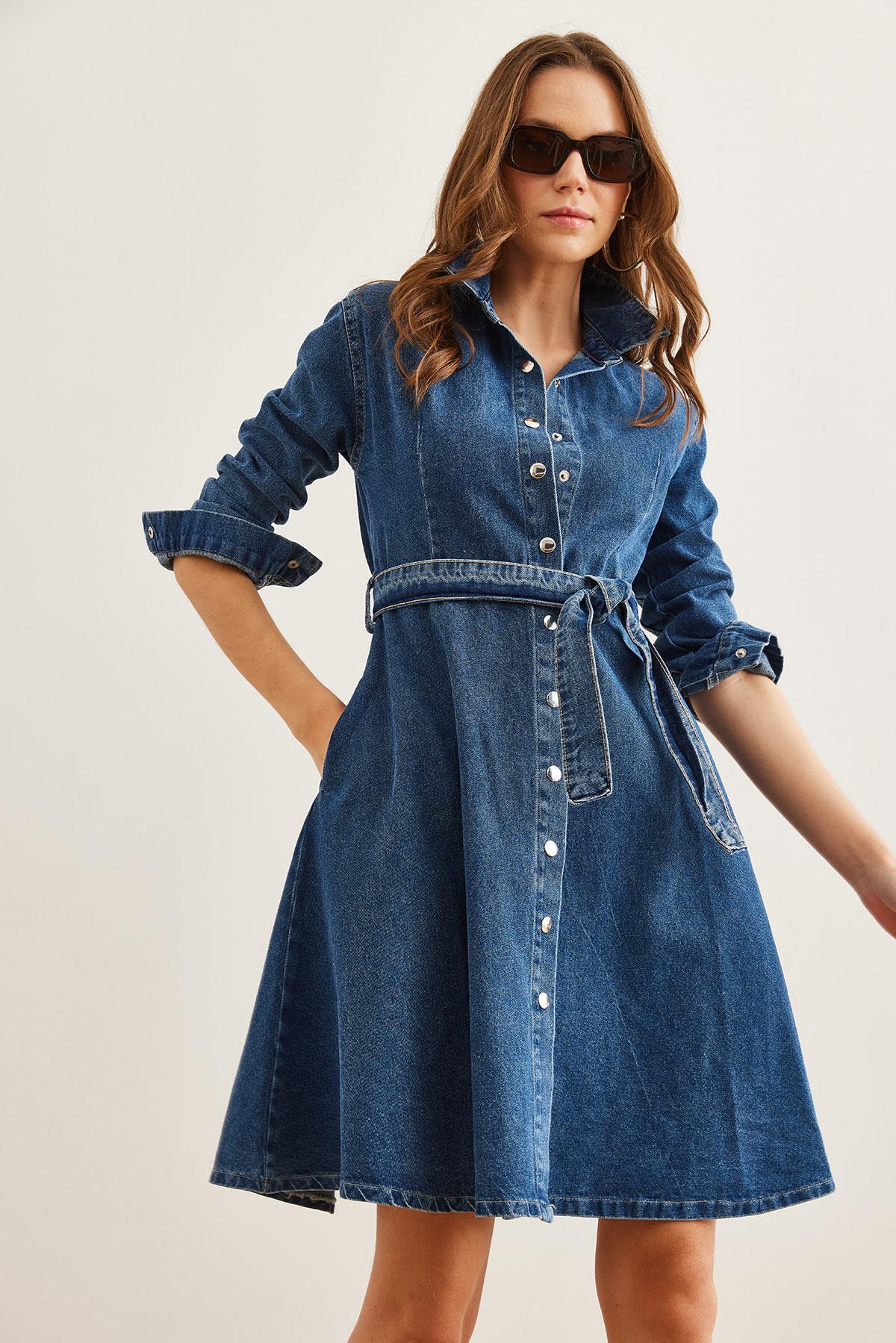 Kuşaklı Cepli Kloş Denim Elbise Koyu Mavi