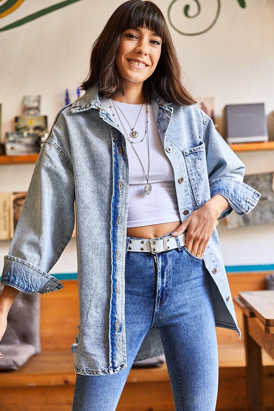 Lazer Kesimli Cepli Yıkamalı Oversize Denim Ceket Açık Mavi