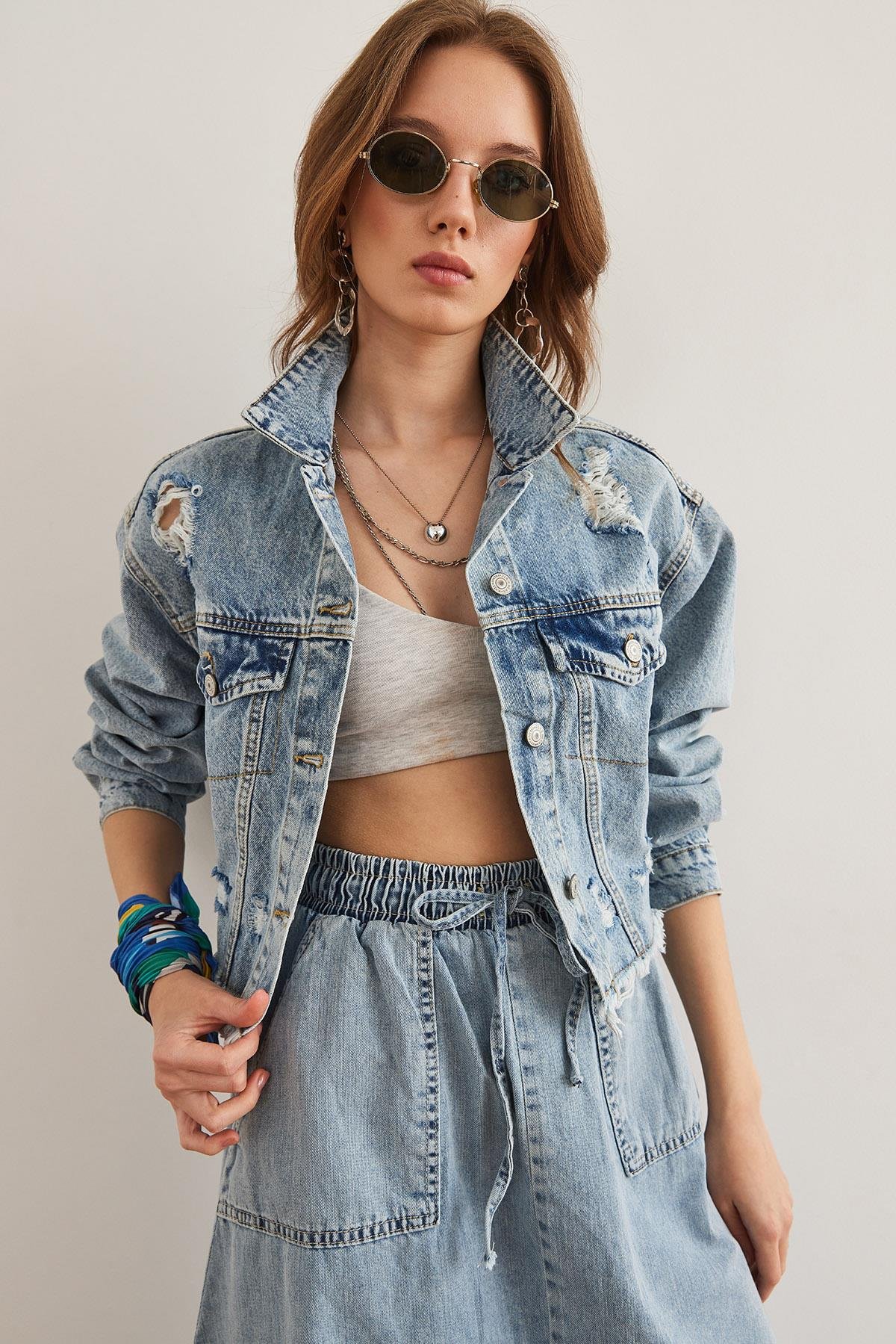 Lazer Yırtıklı Denim Ceket Mavi