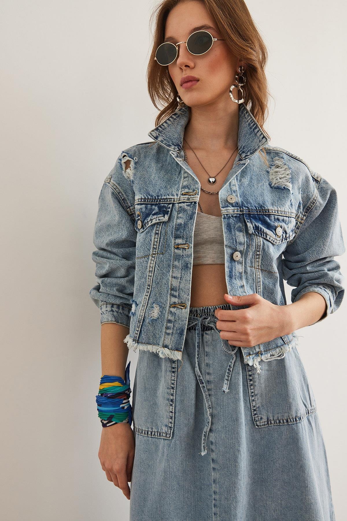 Lazer Yırtıklı Denim Ceket Mavi