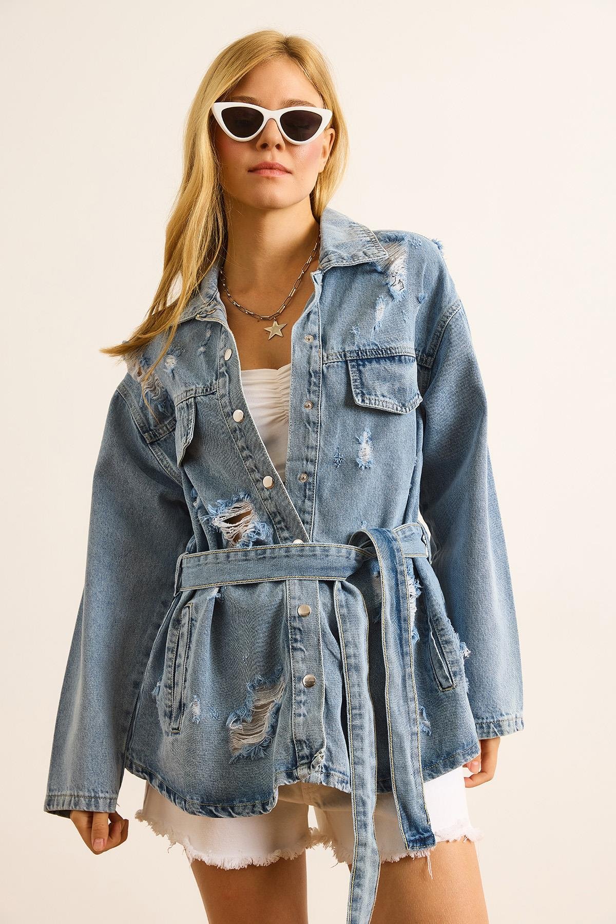Lazer Yırtıklı Kuşaklı Denim Ceket Mavi