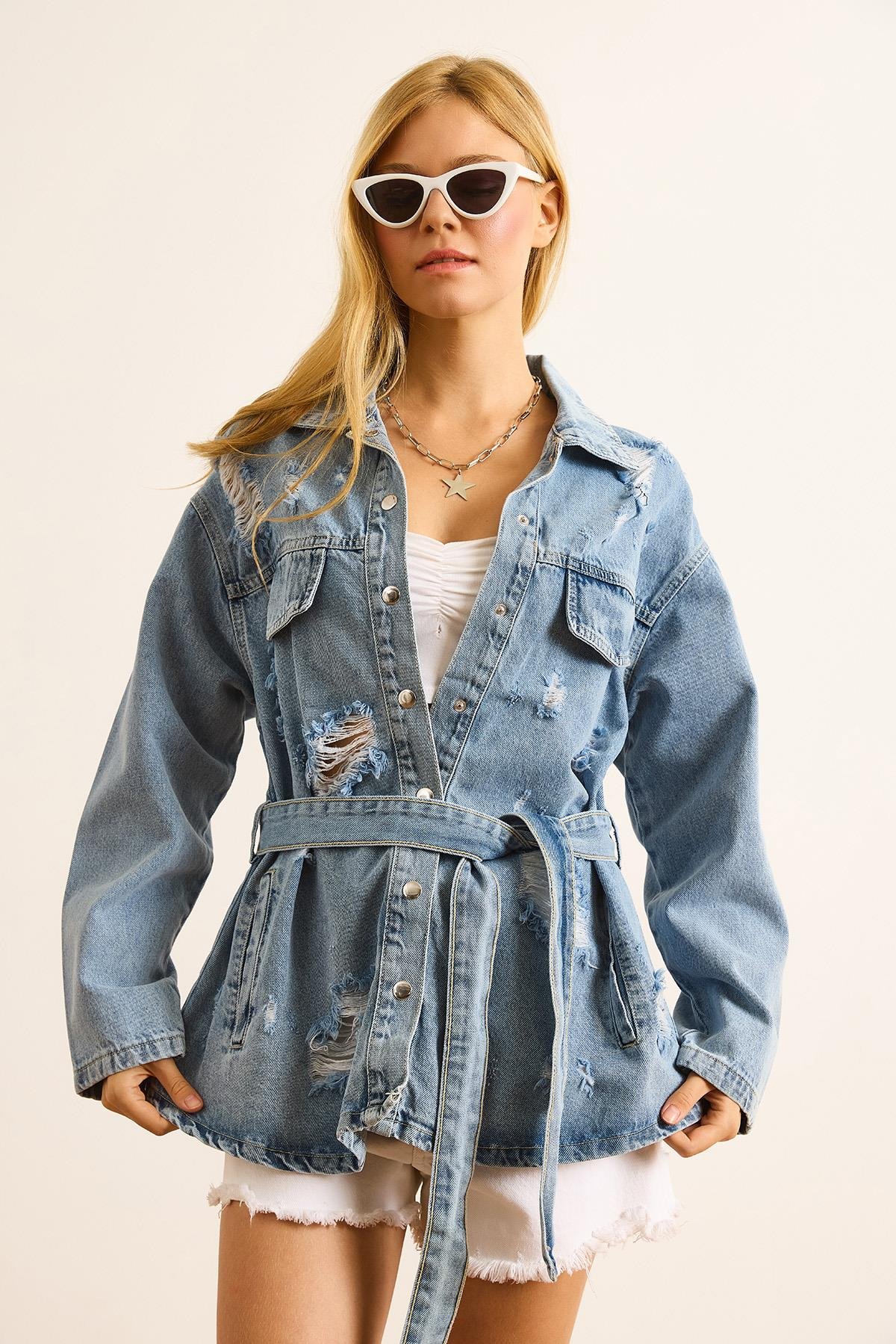 Lazer Yırtıklı Kuşaklı Denim Ceket Mavi