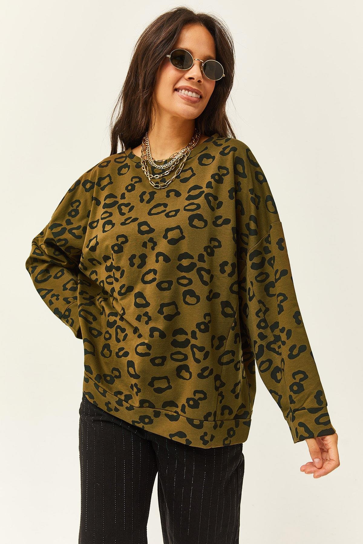 Leopar Desenli Oversize Sweatshirt Haki