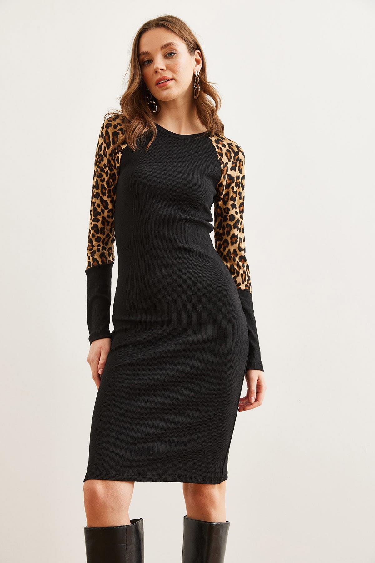 Leopar Garnili Likralı Midi Elbise Siyah