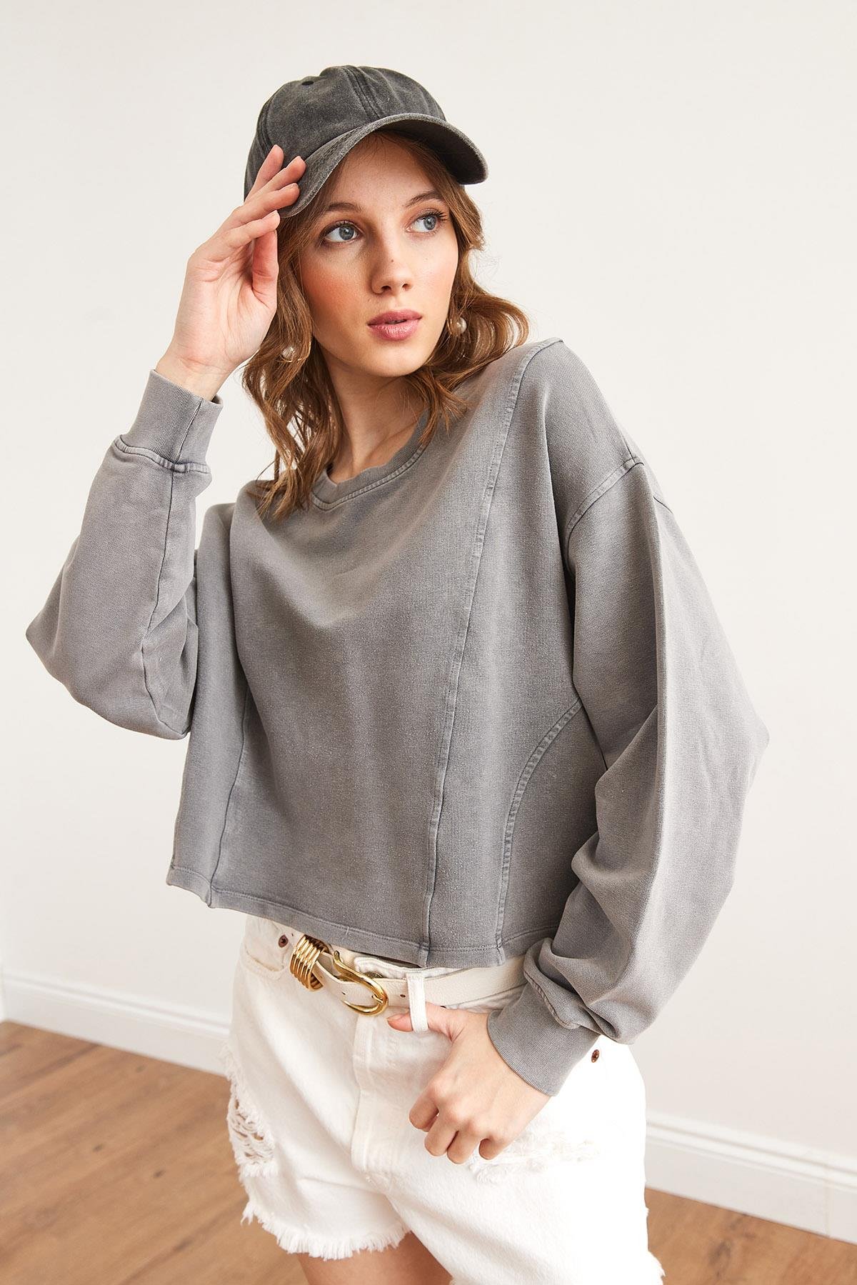 Modal İçerikli Yıkamalı Sweatshirt Gri
