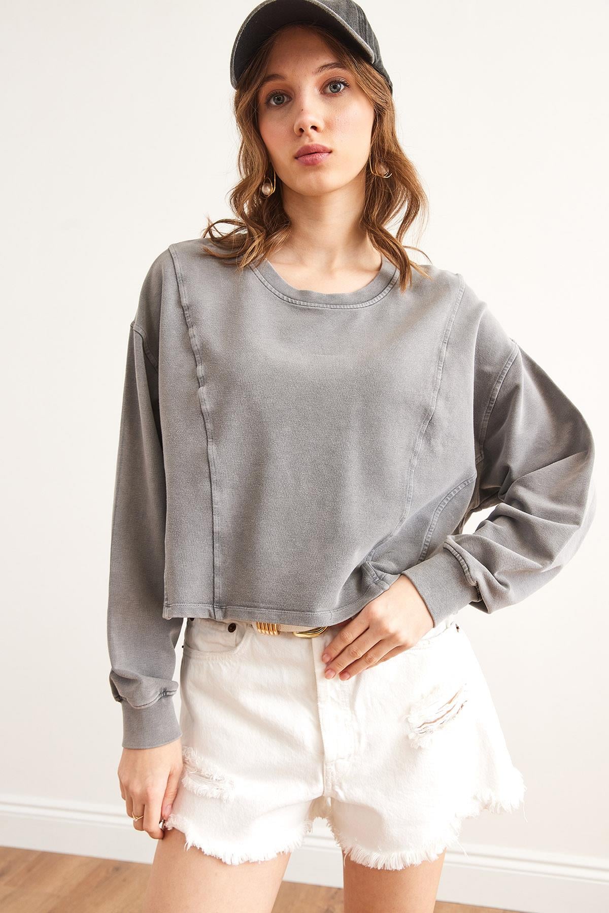 Modal İçerikli Yıkamalı Sweatshirt Gri