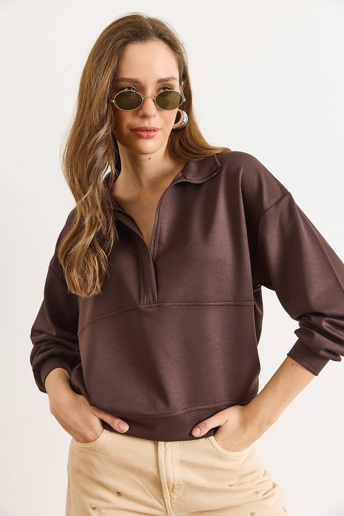 Modal Tuşeli Fermuarlı Dökümlü Sweatshirt Kahverengi