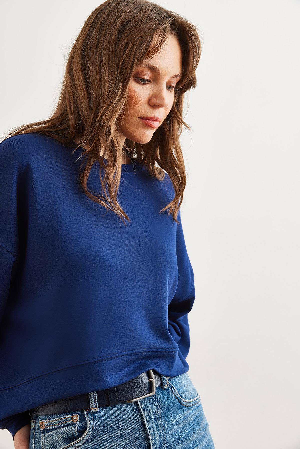 Modal Tuşeli Premium Oversize Dökümlü Sweatshirt Lacivert