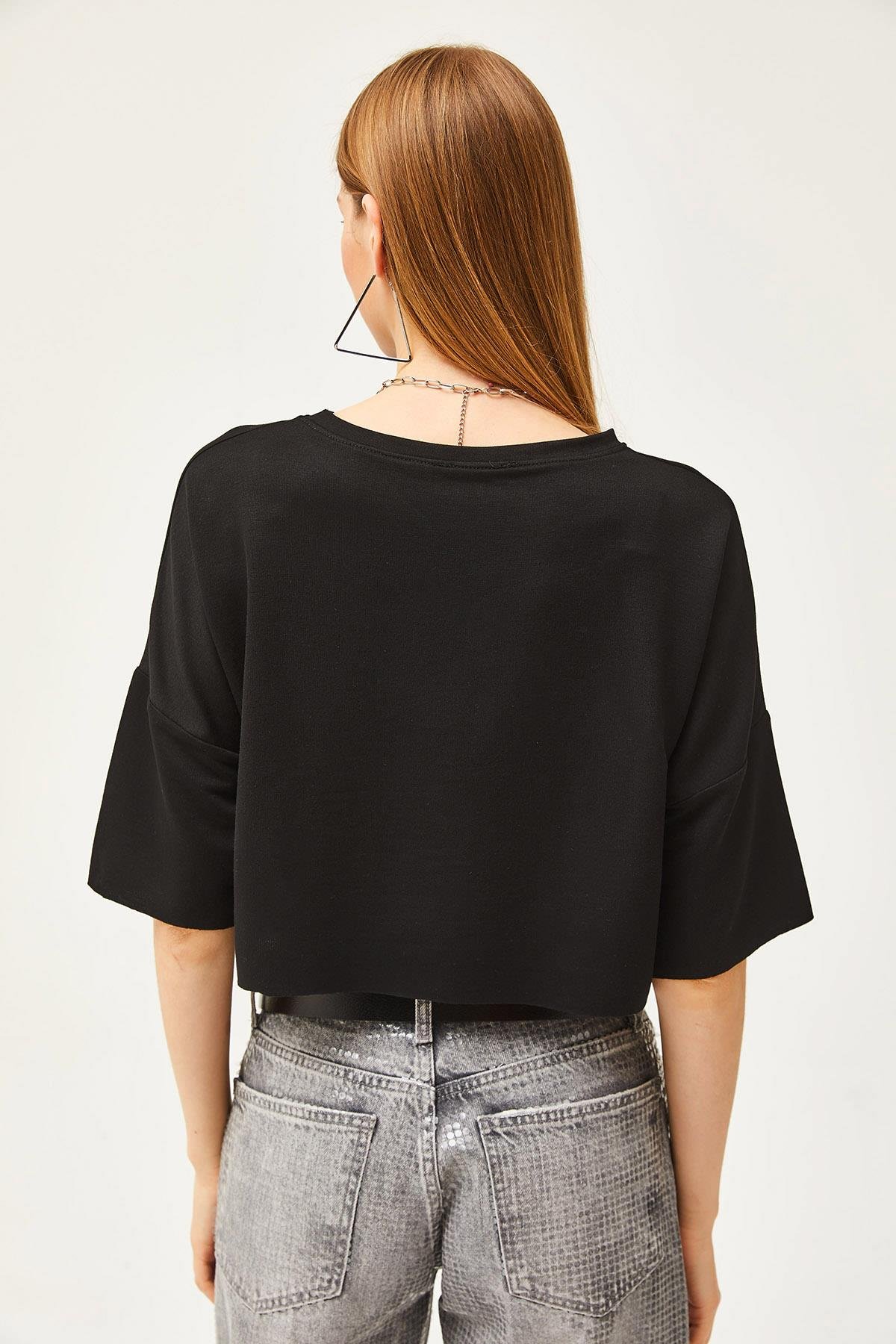 Modal Tuşeli Yumuşak Dokulu Crop Bluz Siyah