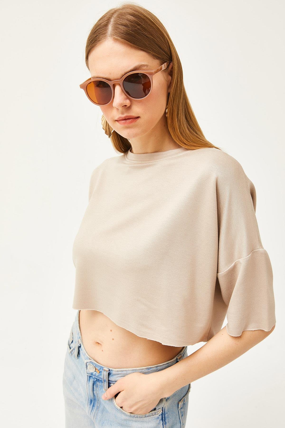 Modal Tuşeli Yumuşak Dokulu Crop Bluz Bej