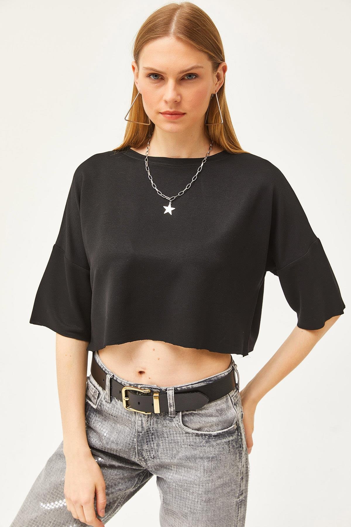 Modal Tuşeli Yumuşak Dokulu Crop Bluz Siyah