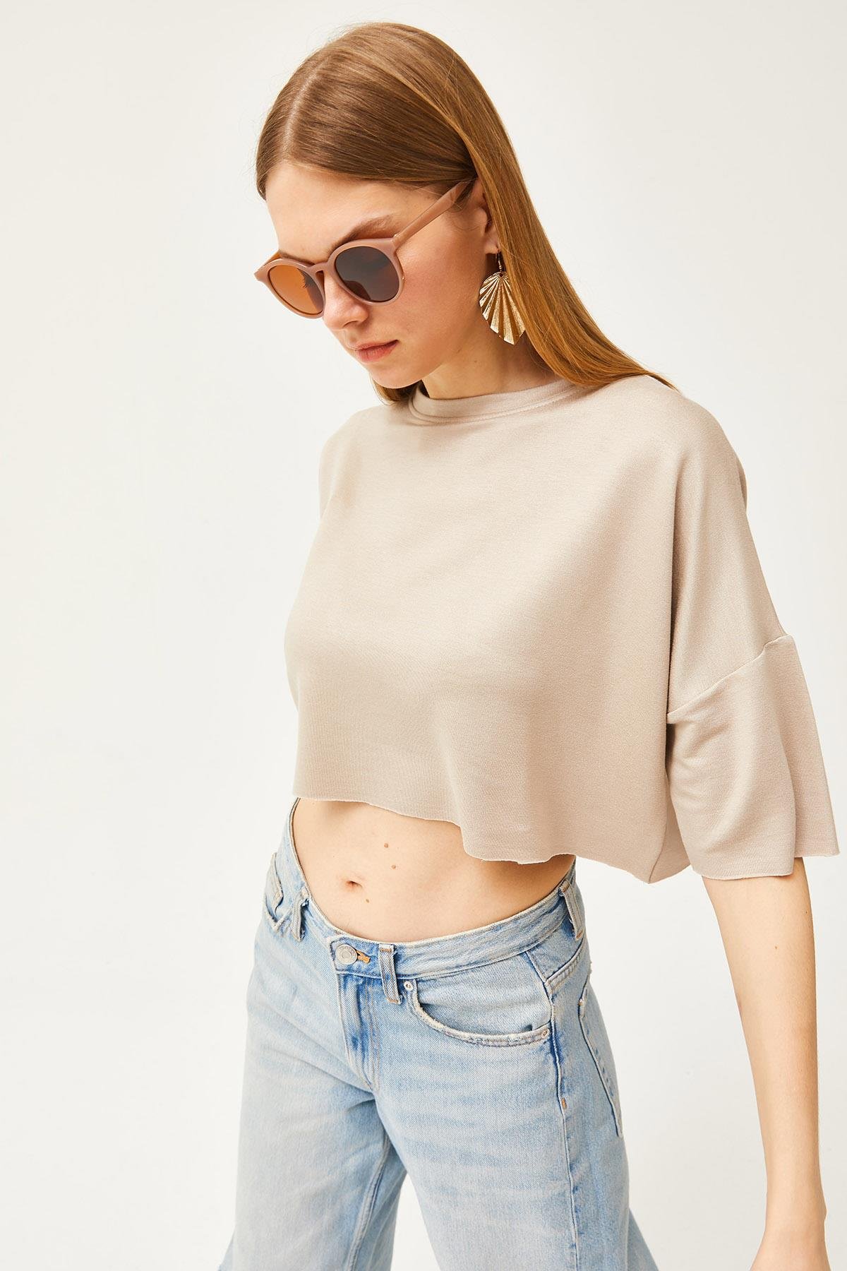 Modal Tuşeli Yumuşak Dokulu Crop Bluz Bej