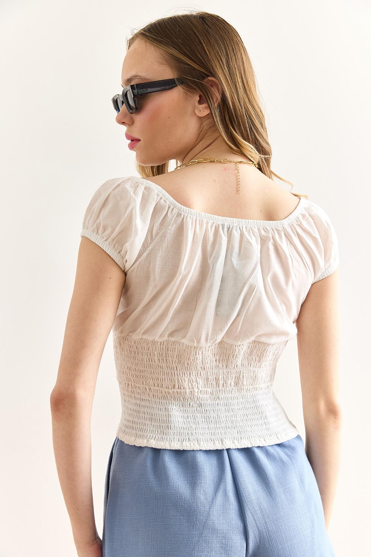 Nakış Detaylı Gipeli Crop Bluz Beyaz