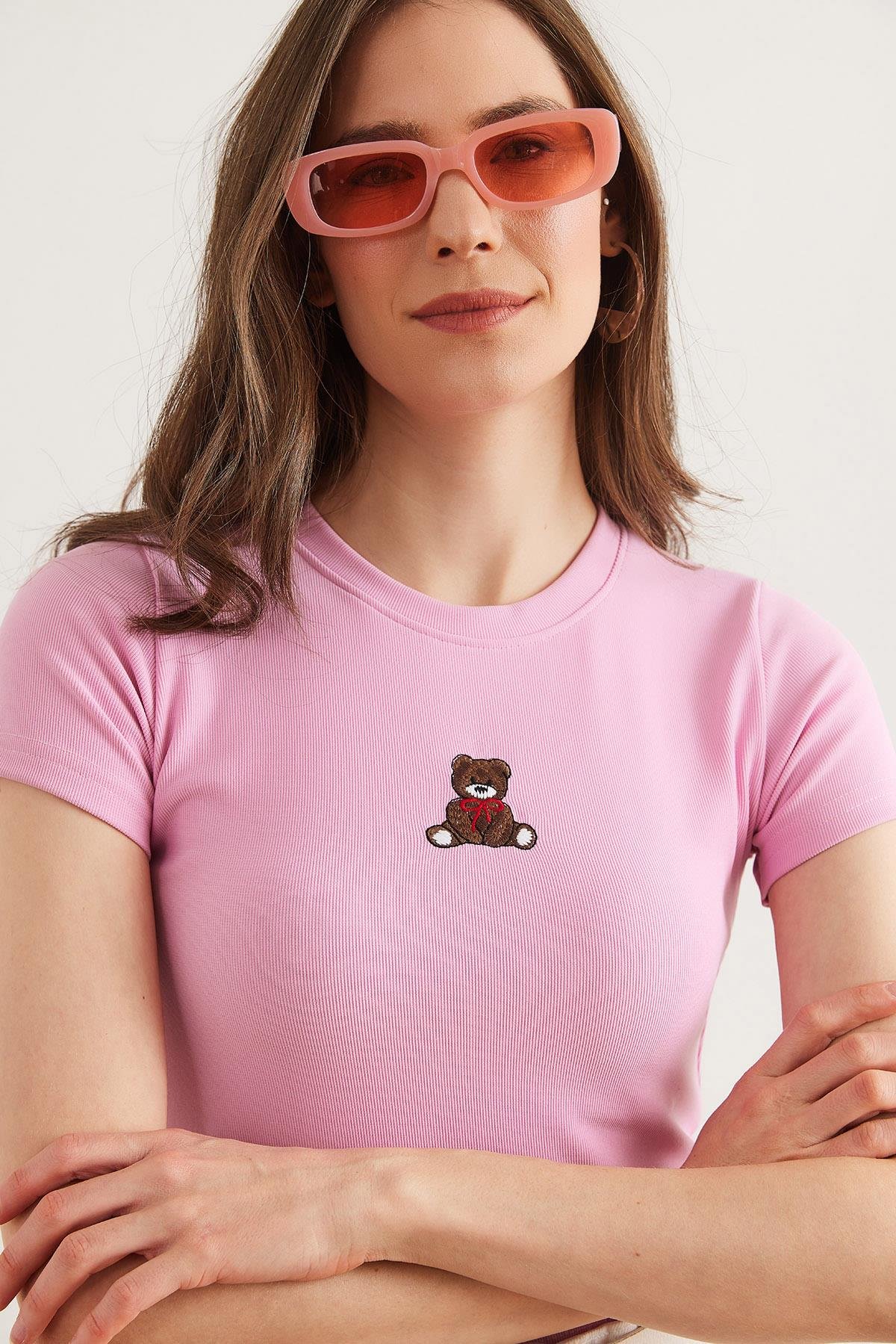 Nakışlı Fitilli Crop Esnek Bluz Şeker Pembe
