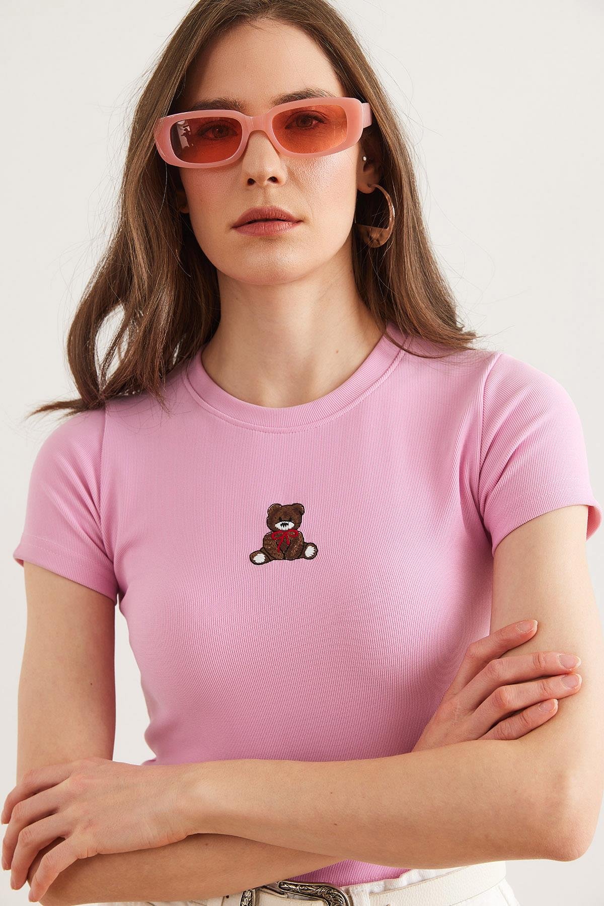 Nakışlı Fitilli Crop Esnek Bluz Şeker Pembe