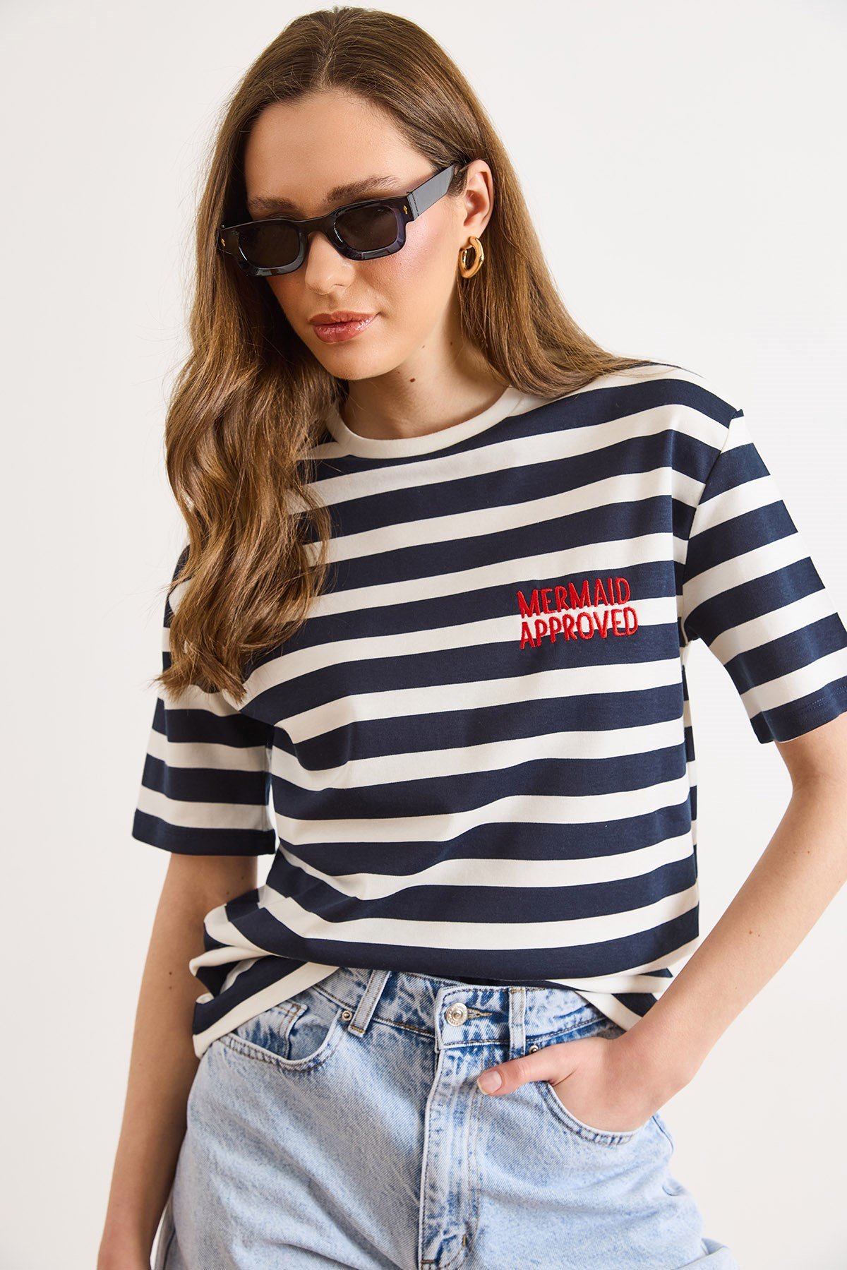 Nakışlı Kalın Çizgili Loose Fit Tişört Lacivert