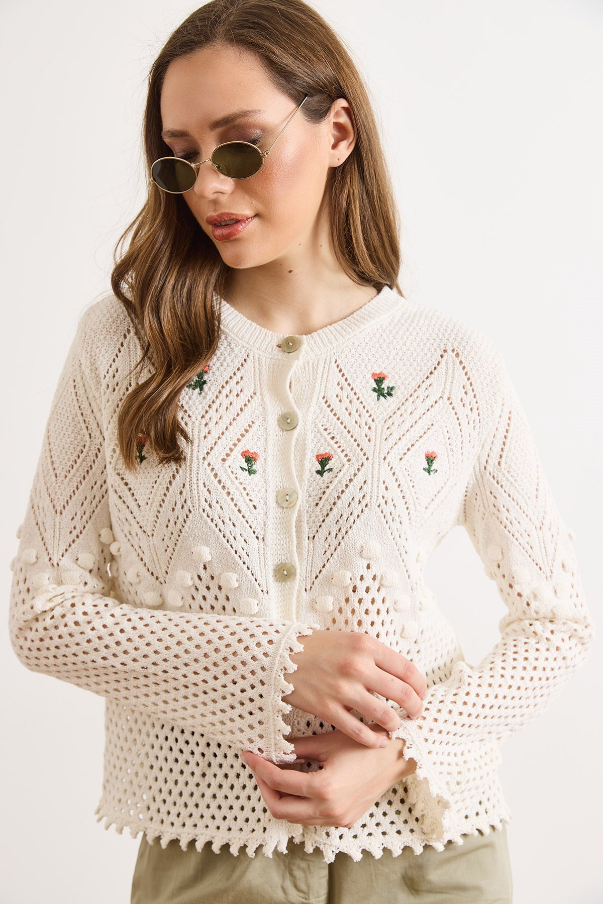 Nakışlı Patch Boho Mevsimlik Hırka Beyaz