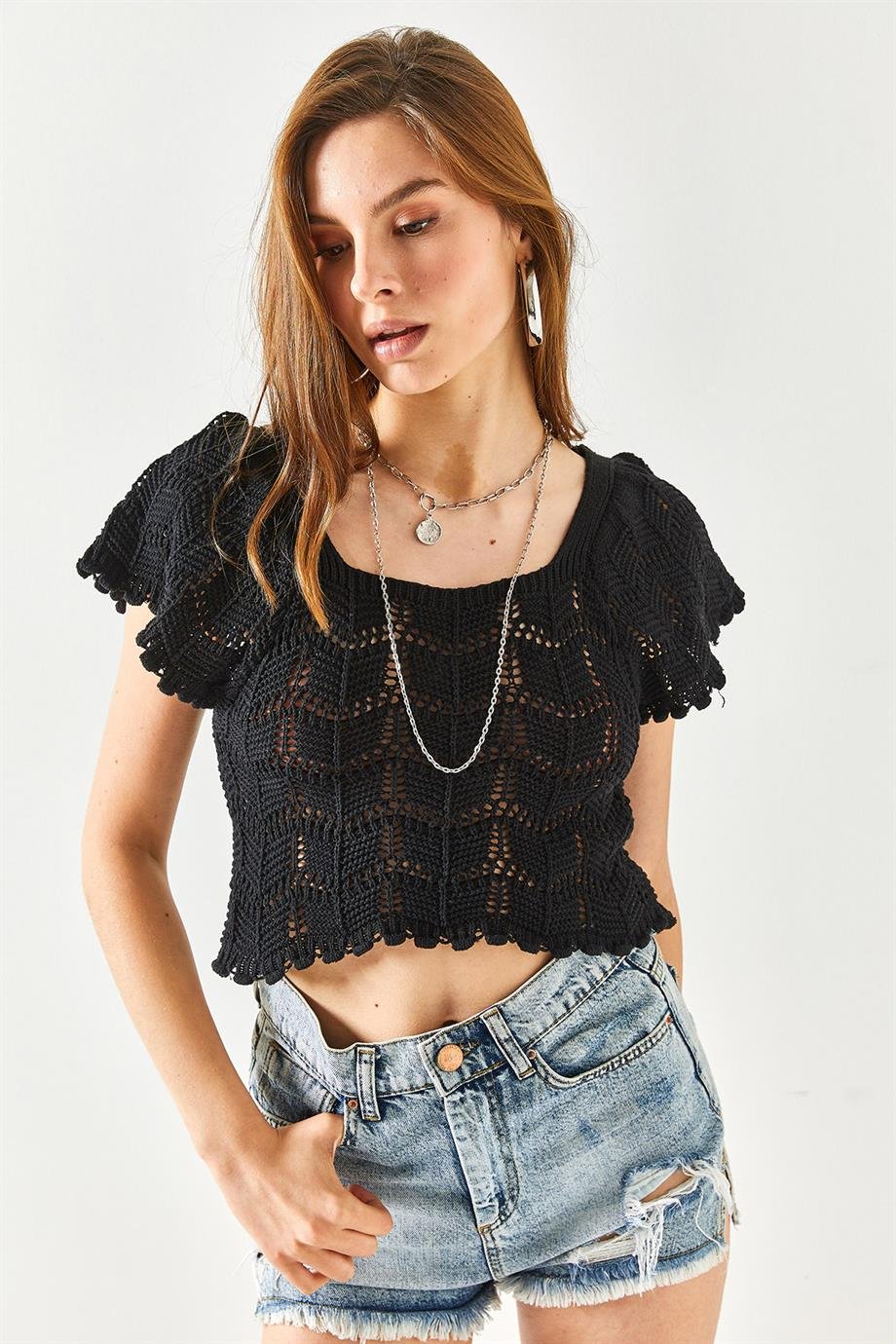 Omuz Detaylı Ajurlu Crop Triko Bluz Siyah