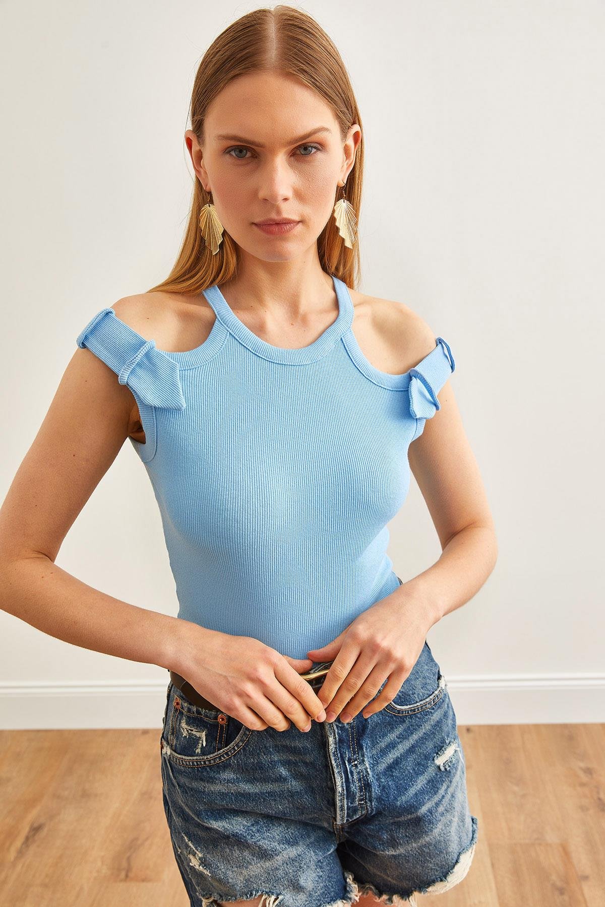 Omuz Detaylı Halter Yaka Crop Esnek Pamuk Bluz Bebe Mavi