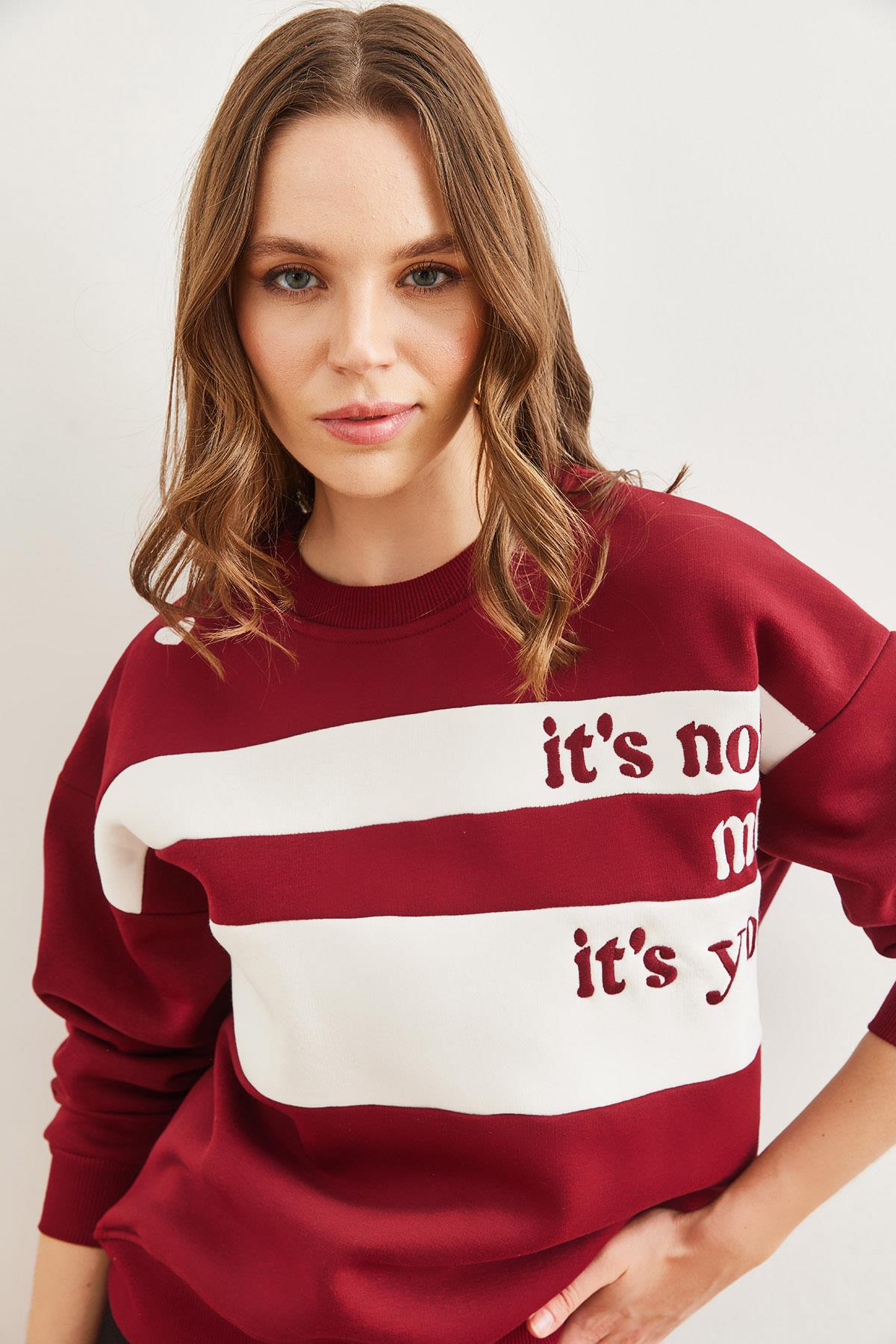 Omuz Kalp Nakışlı Şardonlu Sweatshirt Bordo