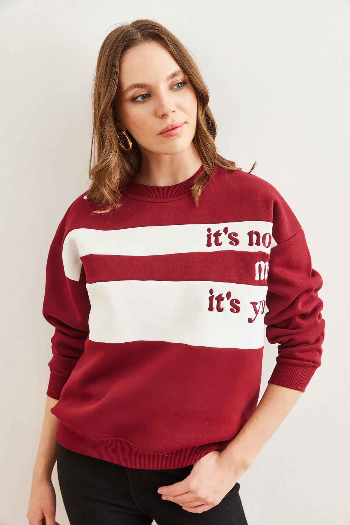 Omuz Kalp Nakışlı Şardonlu Sweatshirt Bordo