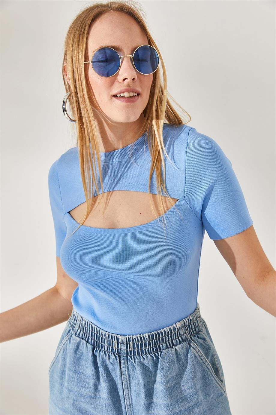 Öpücük Detaylı Crop Triko Bluz Bebe Mavi