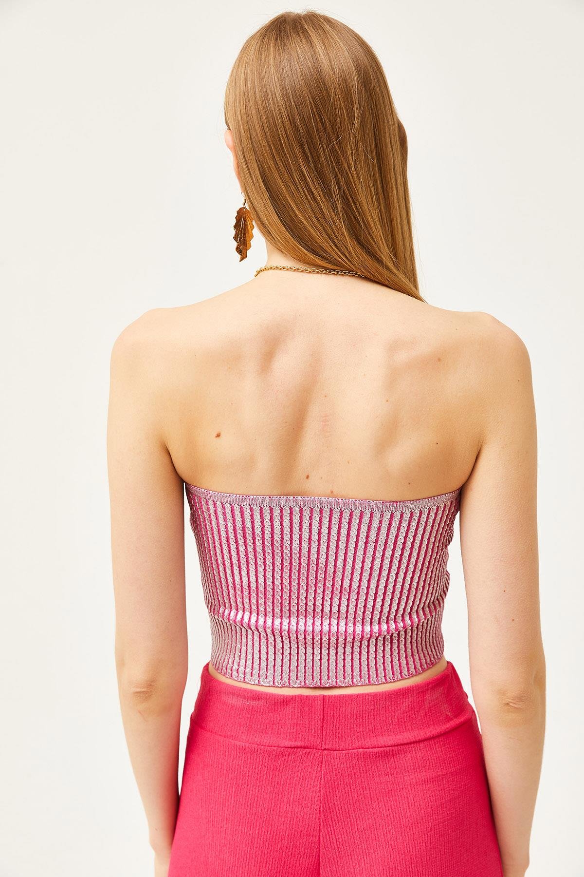 Öpücük Yaka Metalik Straplez Triko Bluz Pembe