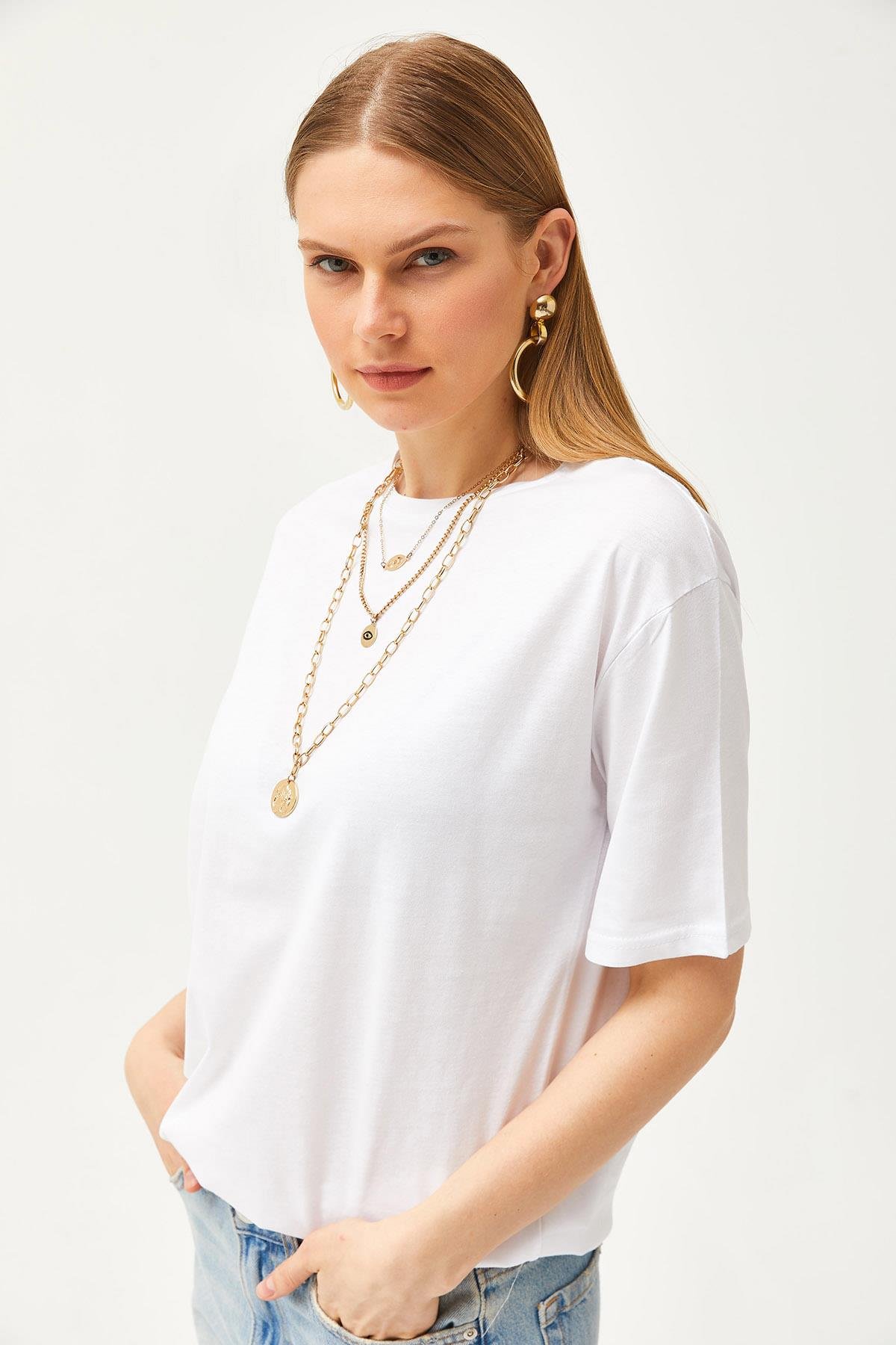 Oversize Bisiklet Yaka Tişört Beyaz
