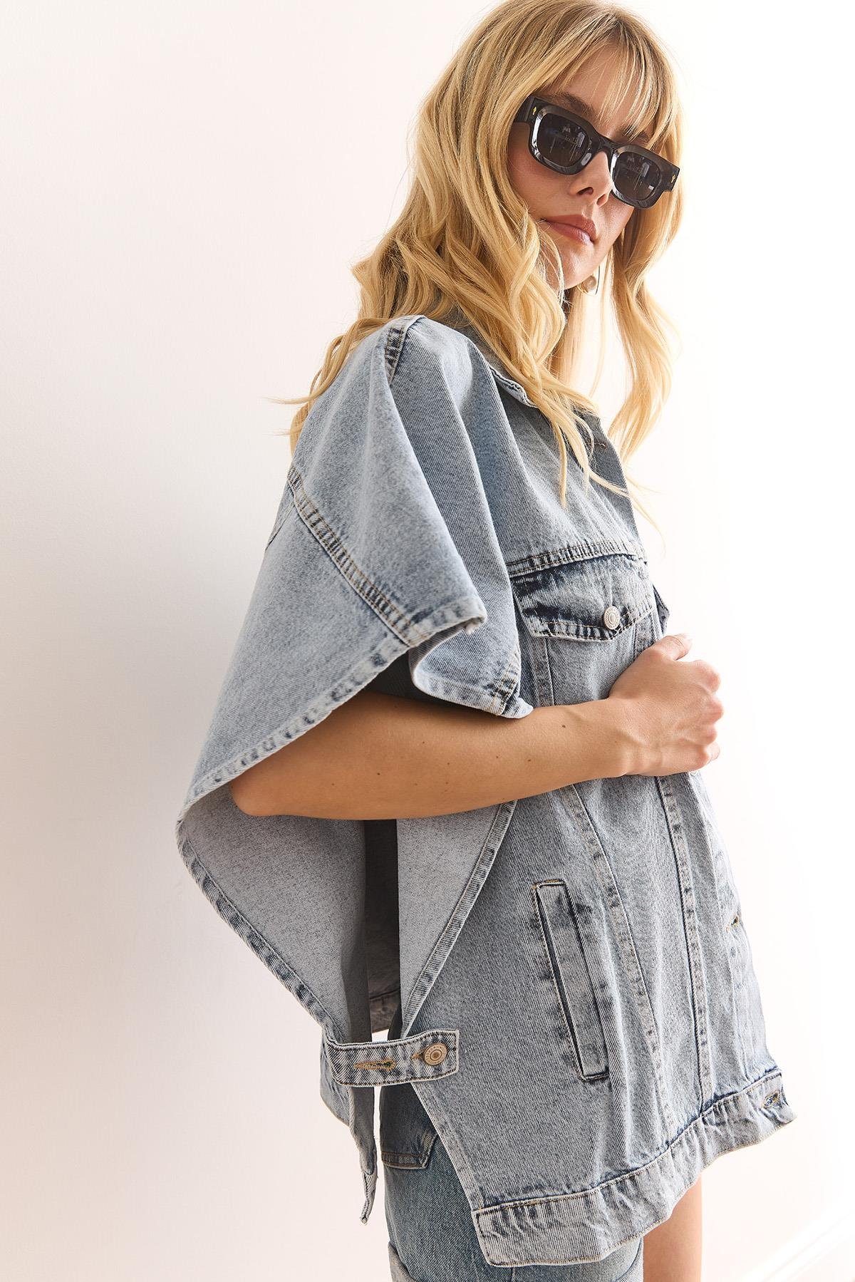 Oversize Yarasa Cepli Denim Yelek Mavi