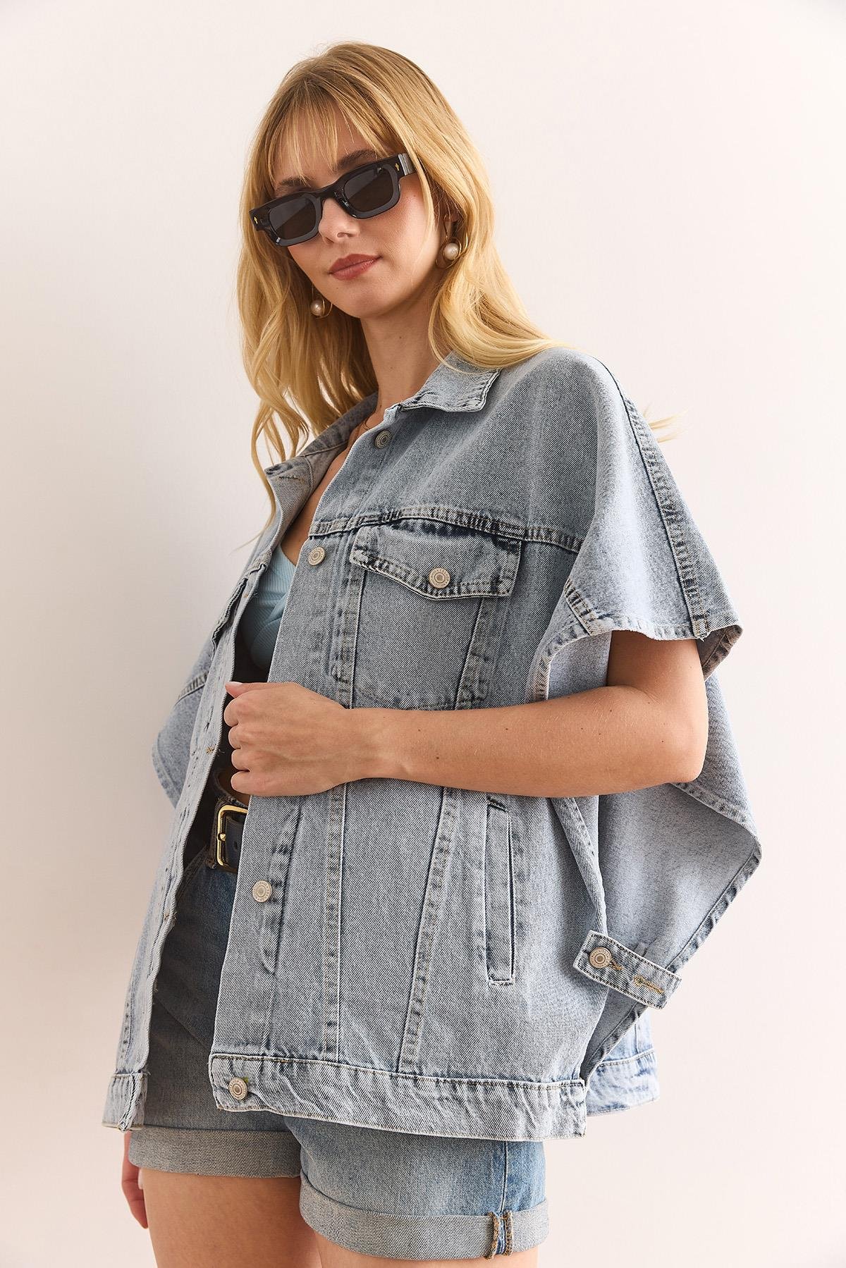 Oversize Yarasa Cepli Denim Yelek Mavi