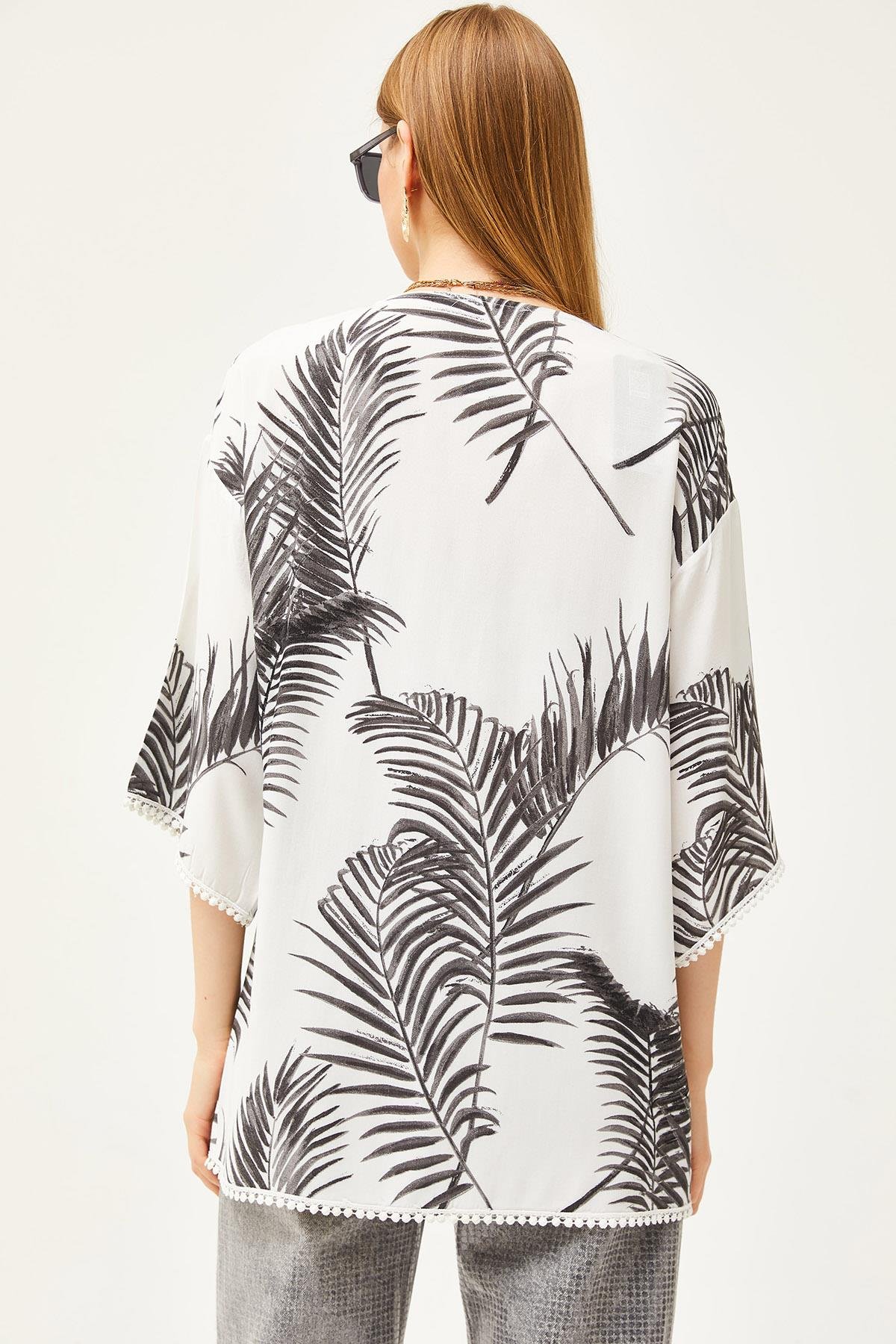 Palmiye Güpür Detaylı Viskon Kimono Füme