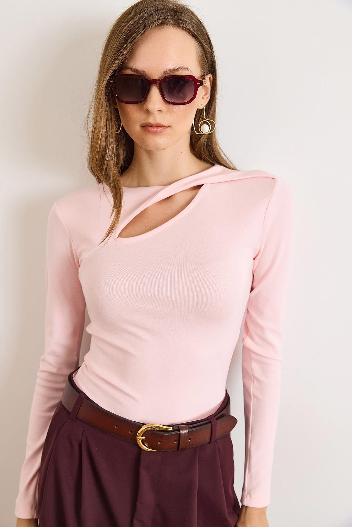 Pamuk Modal Damla Dekolteli Esnek Bluz Pembe