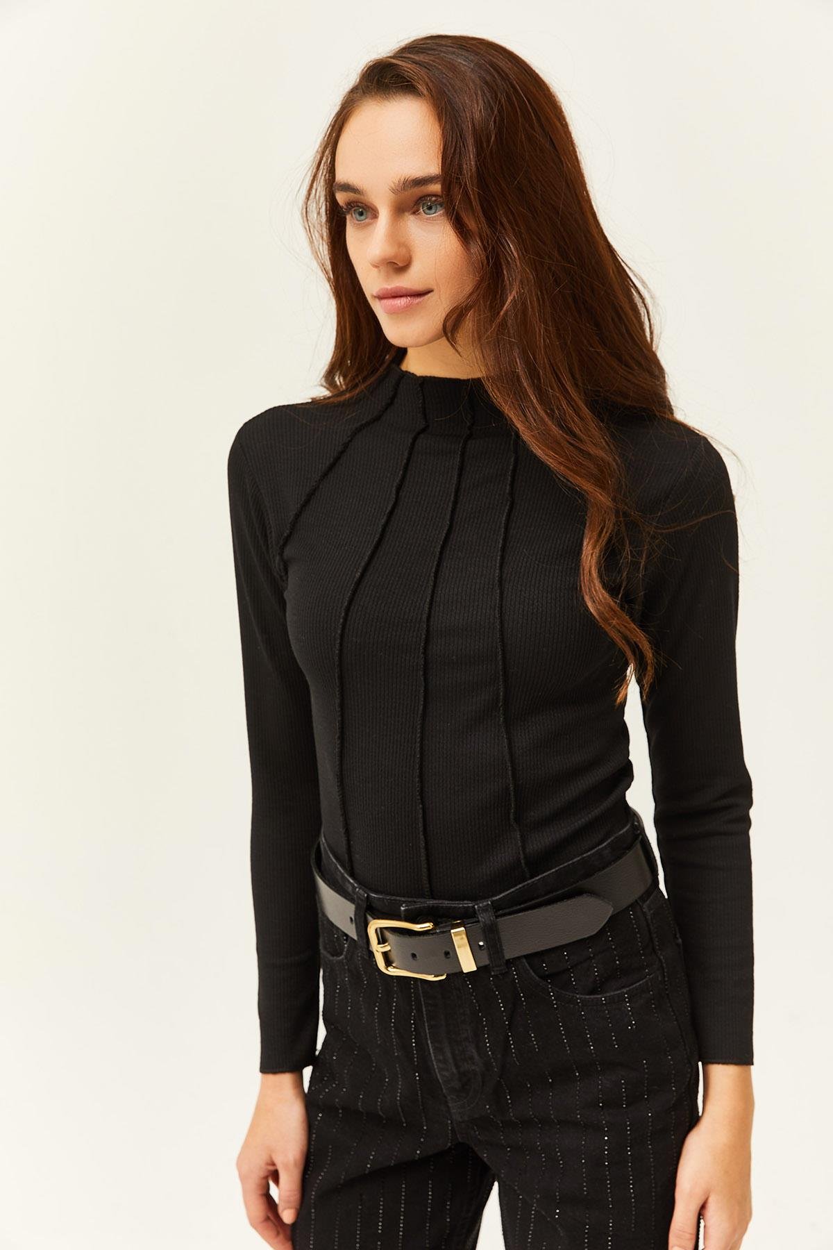 Parçalı Dik  Yaka Likralı Crop Bluz Siyah