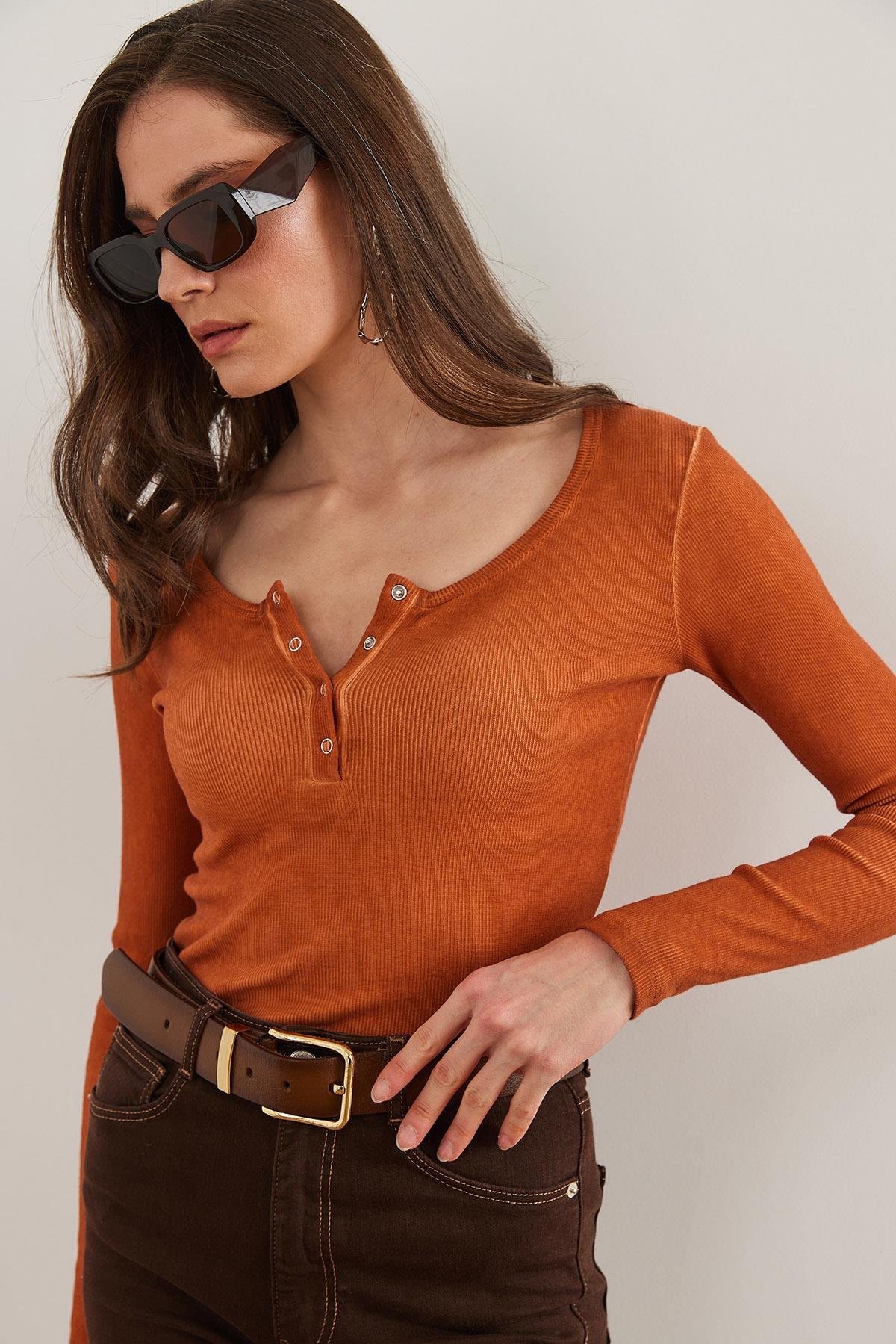 Patlı Kaşkorse Bluz Yıkamalı Taba