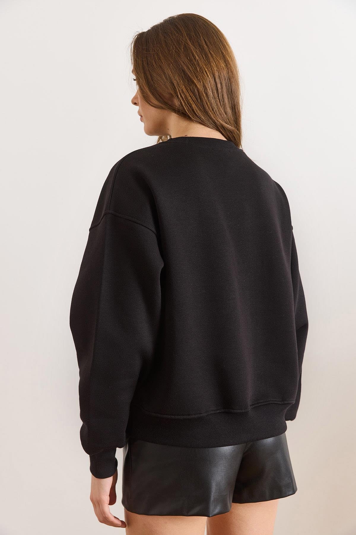 Payet Detaylı Şardonlu Kalın Sweatshirt Siyah