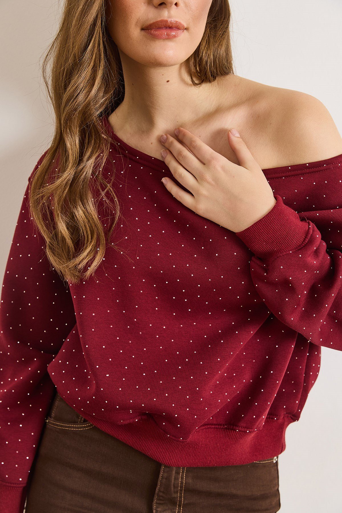 Payetli Kayık Yaka Şardonlu Sweatshirt Bordo