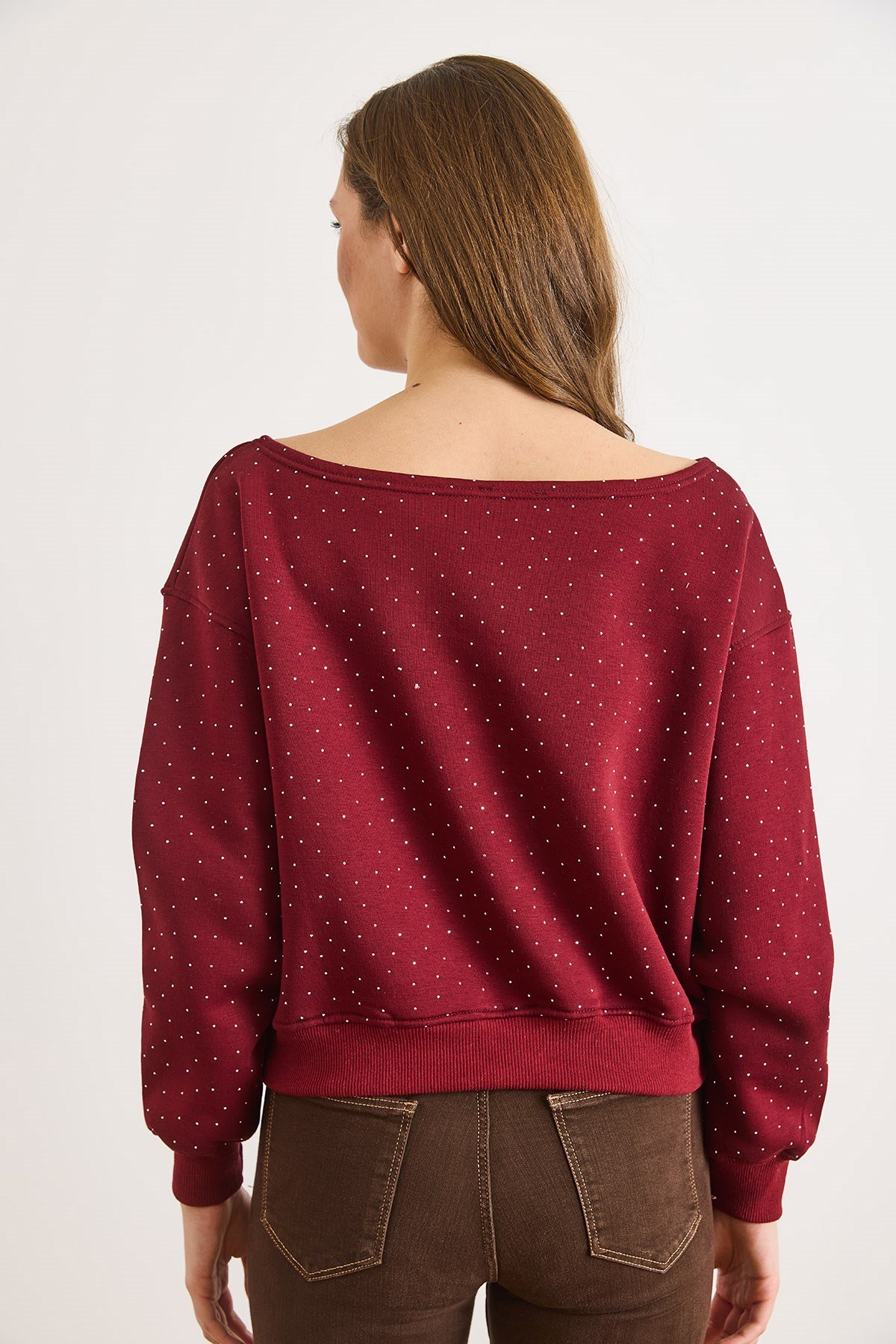 Payetli Kayık Yaka Şardonlu Sweatshirt Bordo