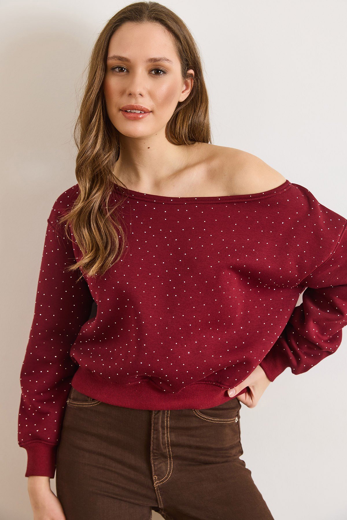 Payetli Kayık Yaka Şardonlu Sweatshirt Bordo