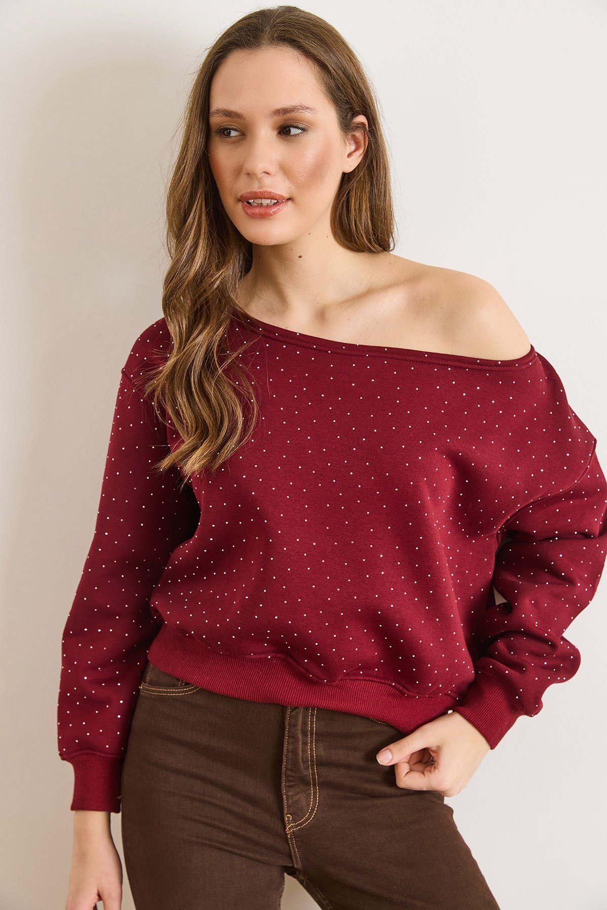 Payetli Kayık Yaka Şardonlu Sweatshirt Bordo