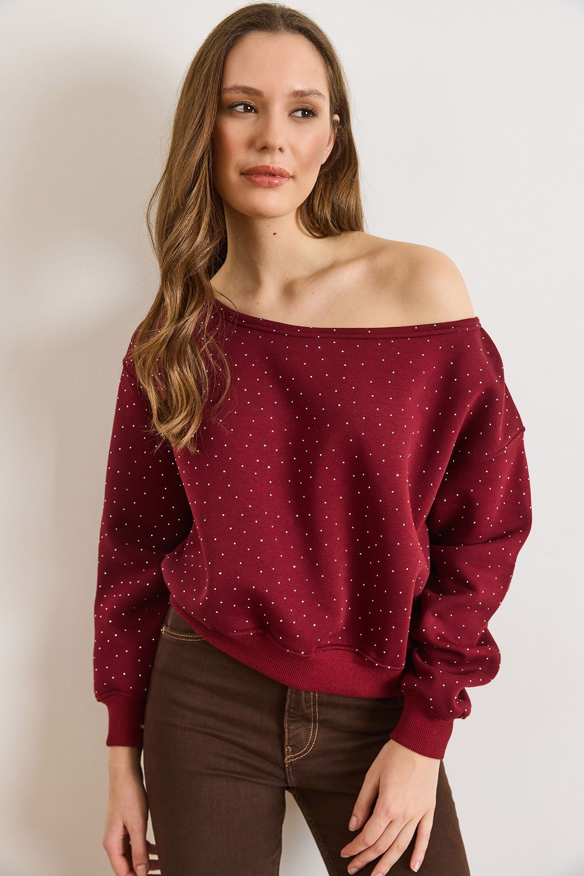 Payetli Kayık Yaka Şardonlu Sweatshirt Bordo