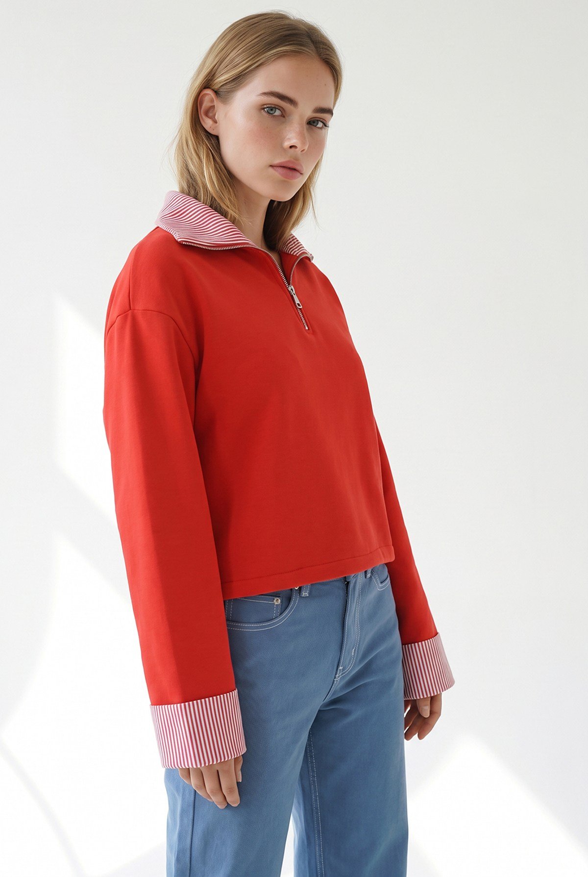 Polo Yaka Çizgi Detaylı Garnili Crop Sweatshirt Kırmızı