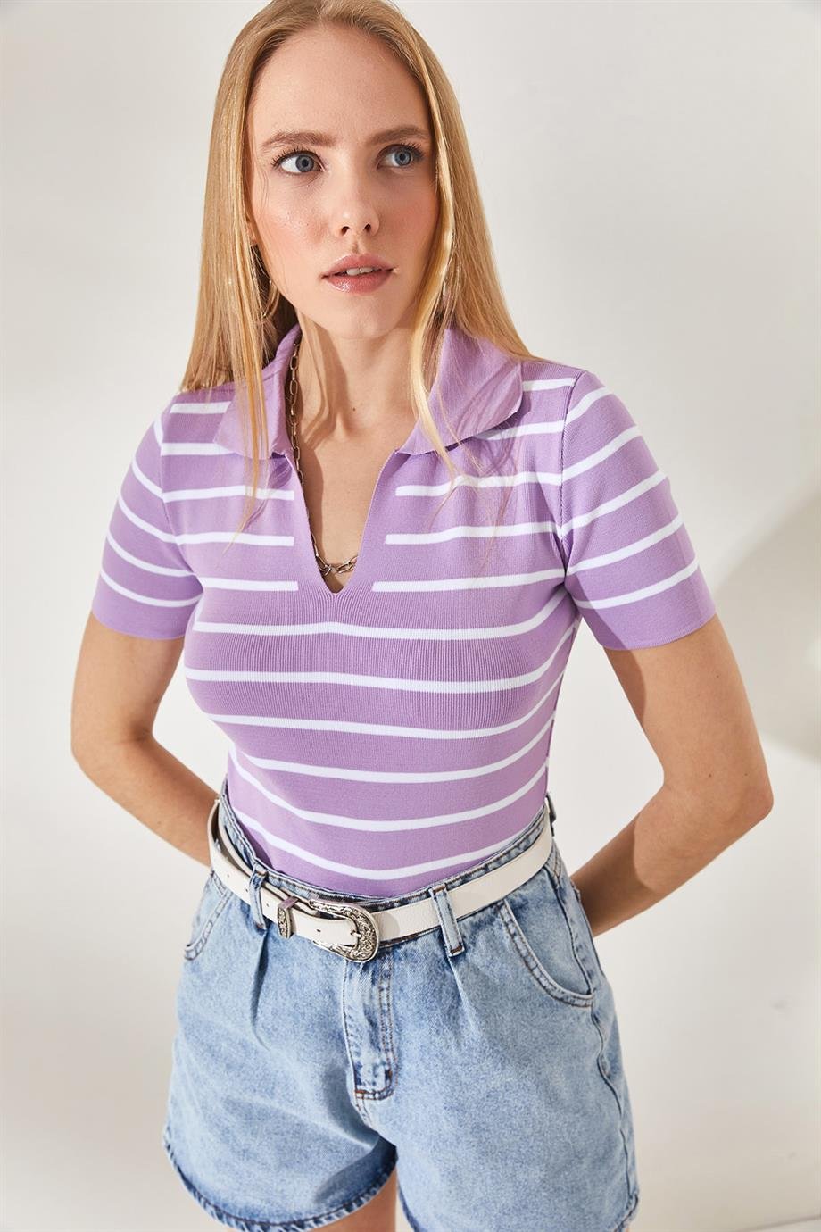 Polo Yaka Çizgili Crop Triko Bluz Lila