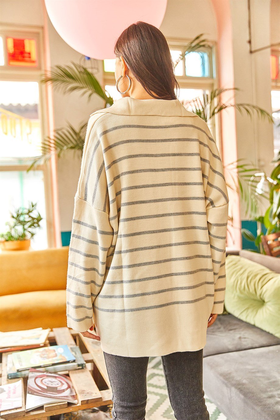Polo Yaka Çizgili Oversize Triko Kazak Gri